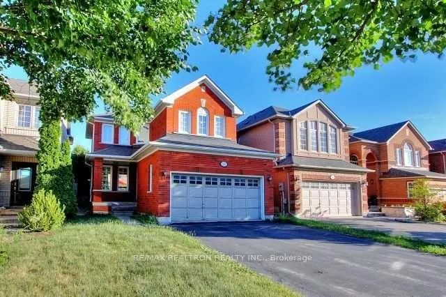 Photo 1 of 150 Sylwood Crescent, Vaughan, Maple — HOMEH