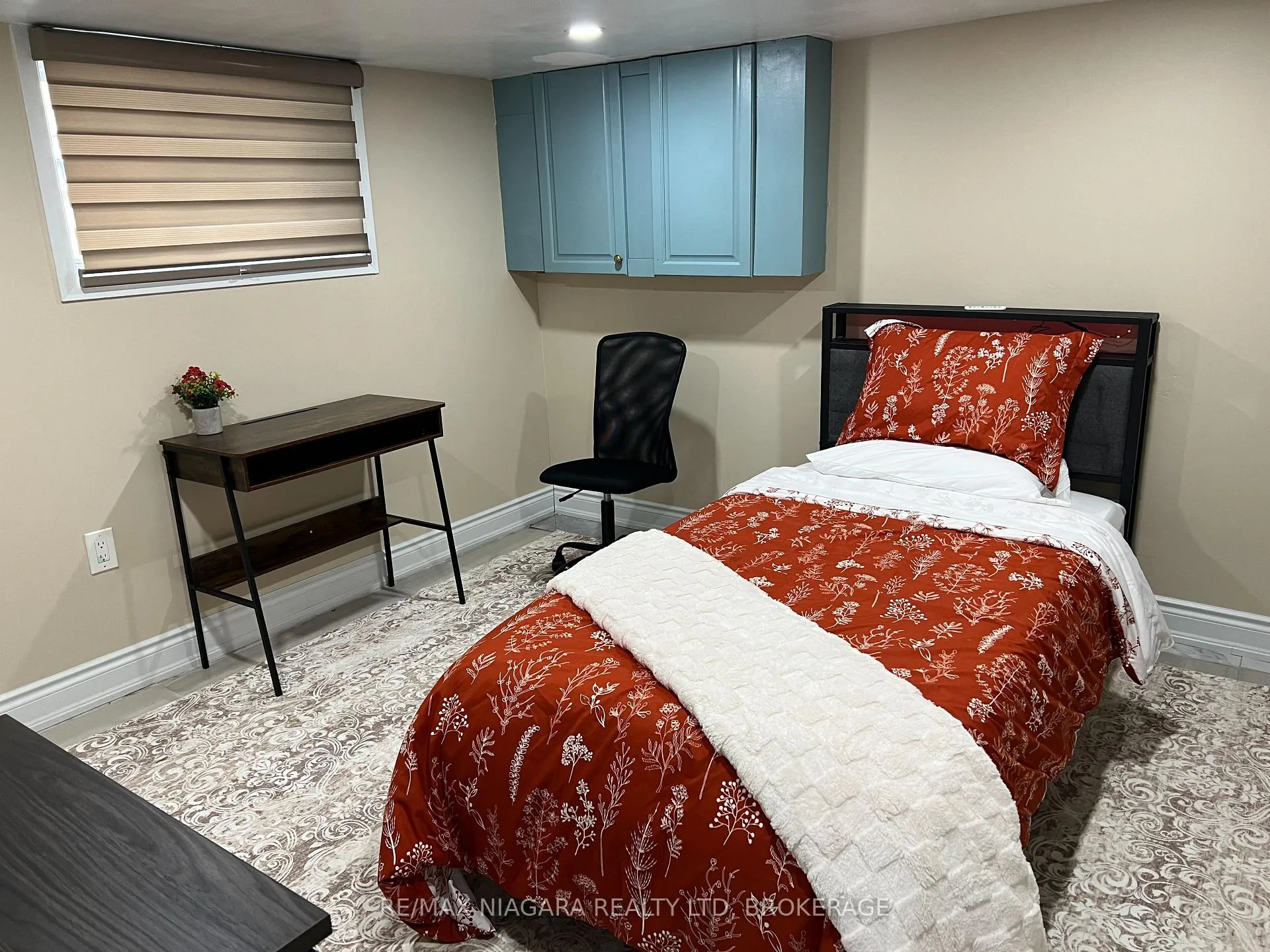 Photo 1 of Unit Lower, 3968 St Peter Street, Niagara Falls, Stamford — HOMEH