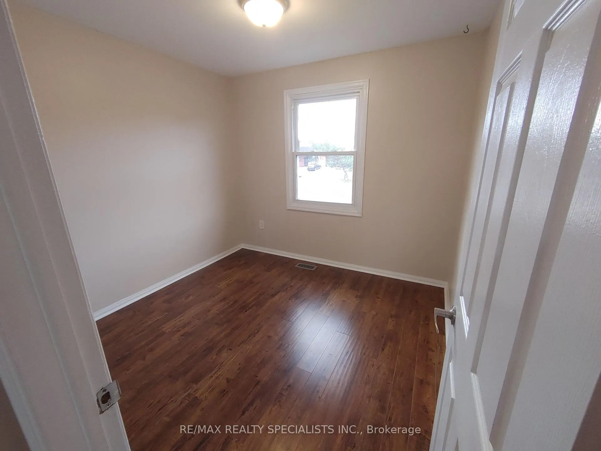 Photo 12 of 25B Cundles Road E, Barrie, Cundles East — HOMEH