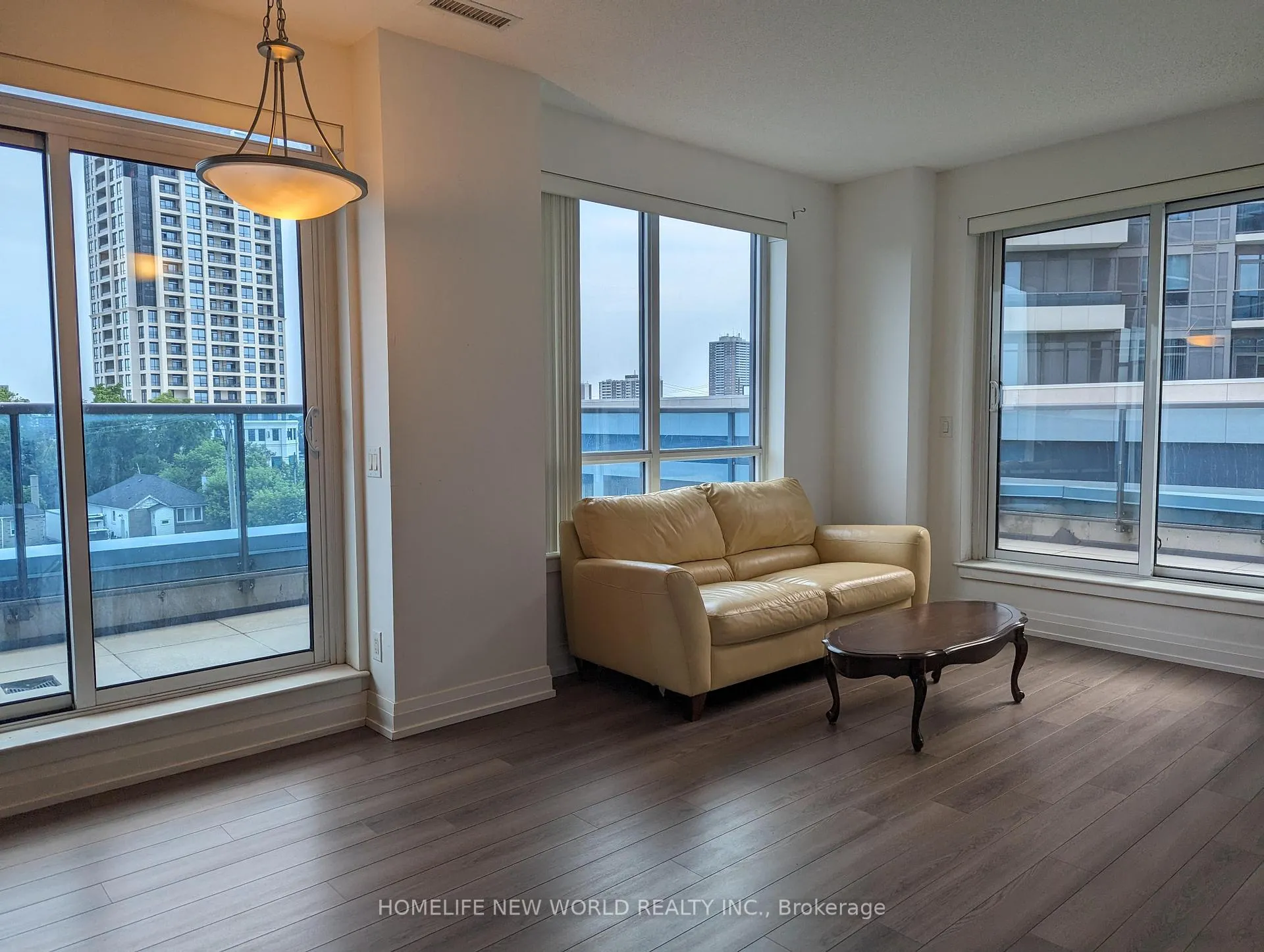 Photo 4 of Unit 430, 7165 Yonge Street, Markham, Grandview — HOMEH