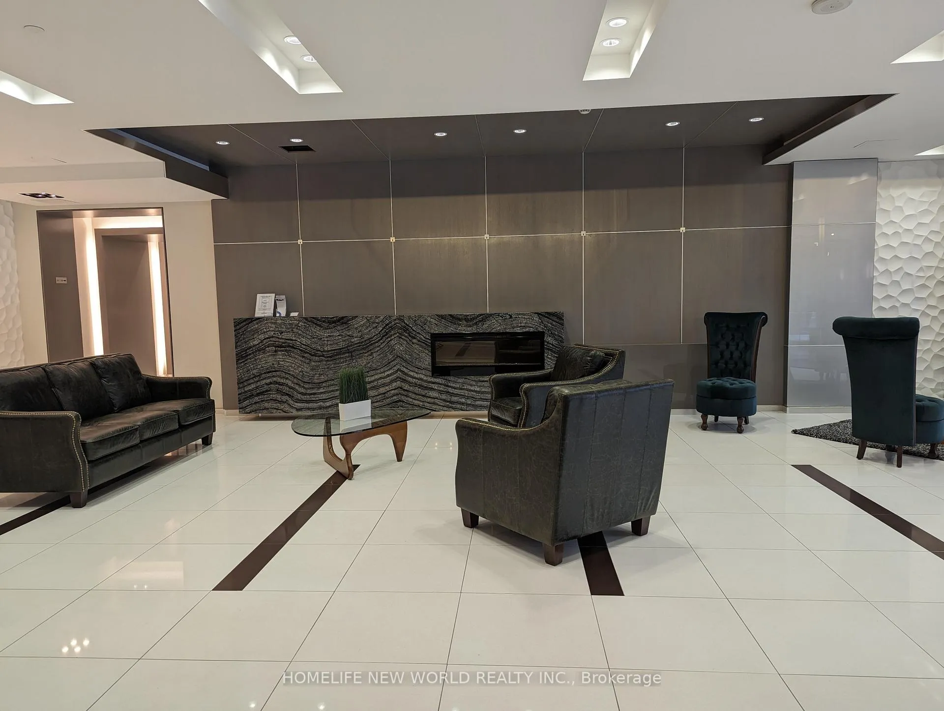 Photo 12 of Unit 430, 7165 Yonge Street, Markham, Grandview — HOMEH