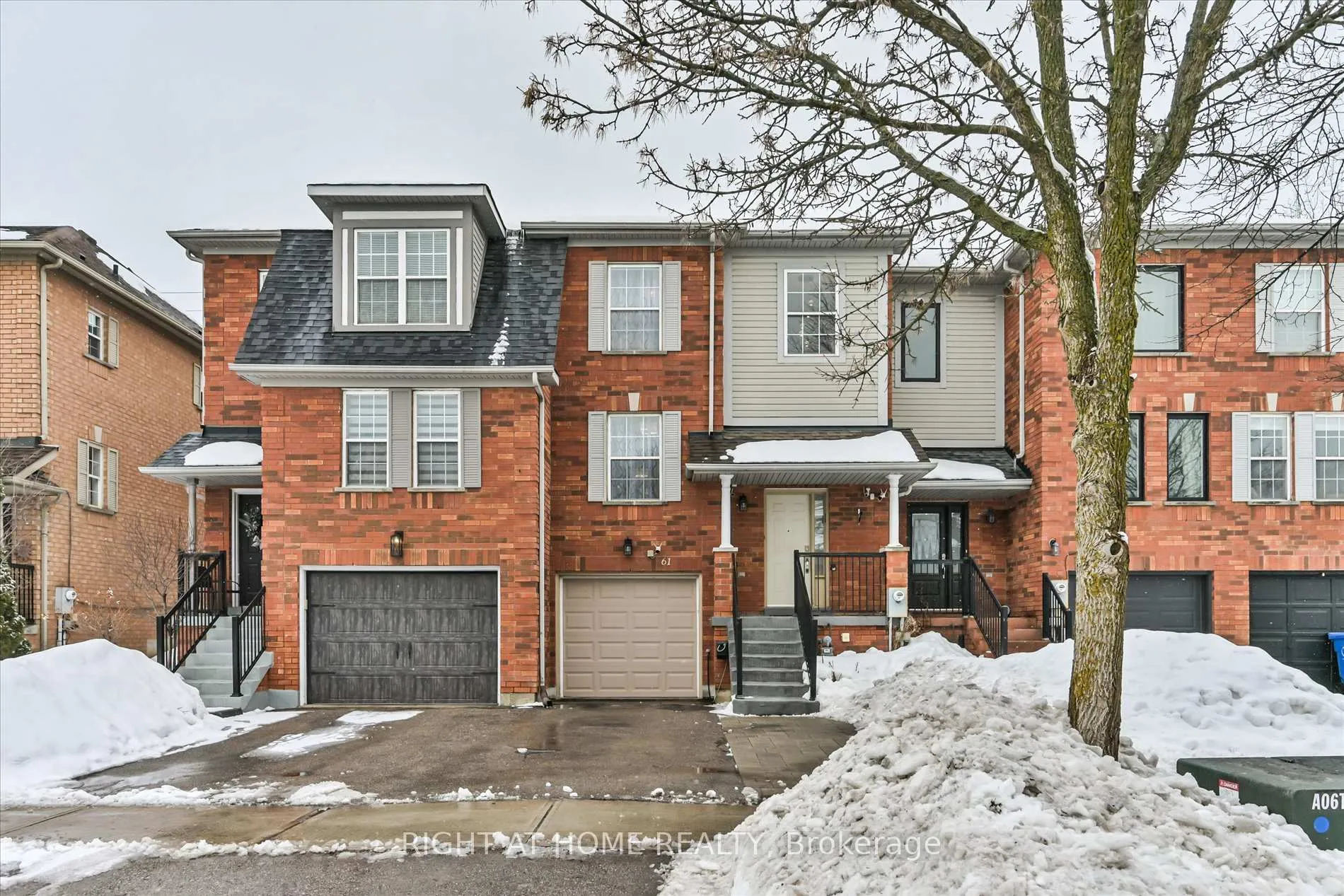 Photo 1 of 61 Milloy Place, Aurora, Aurora Grove — HOMEH