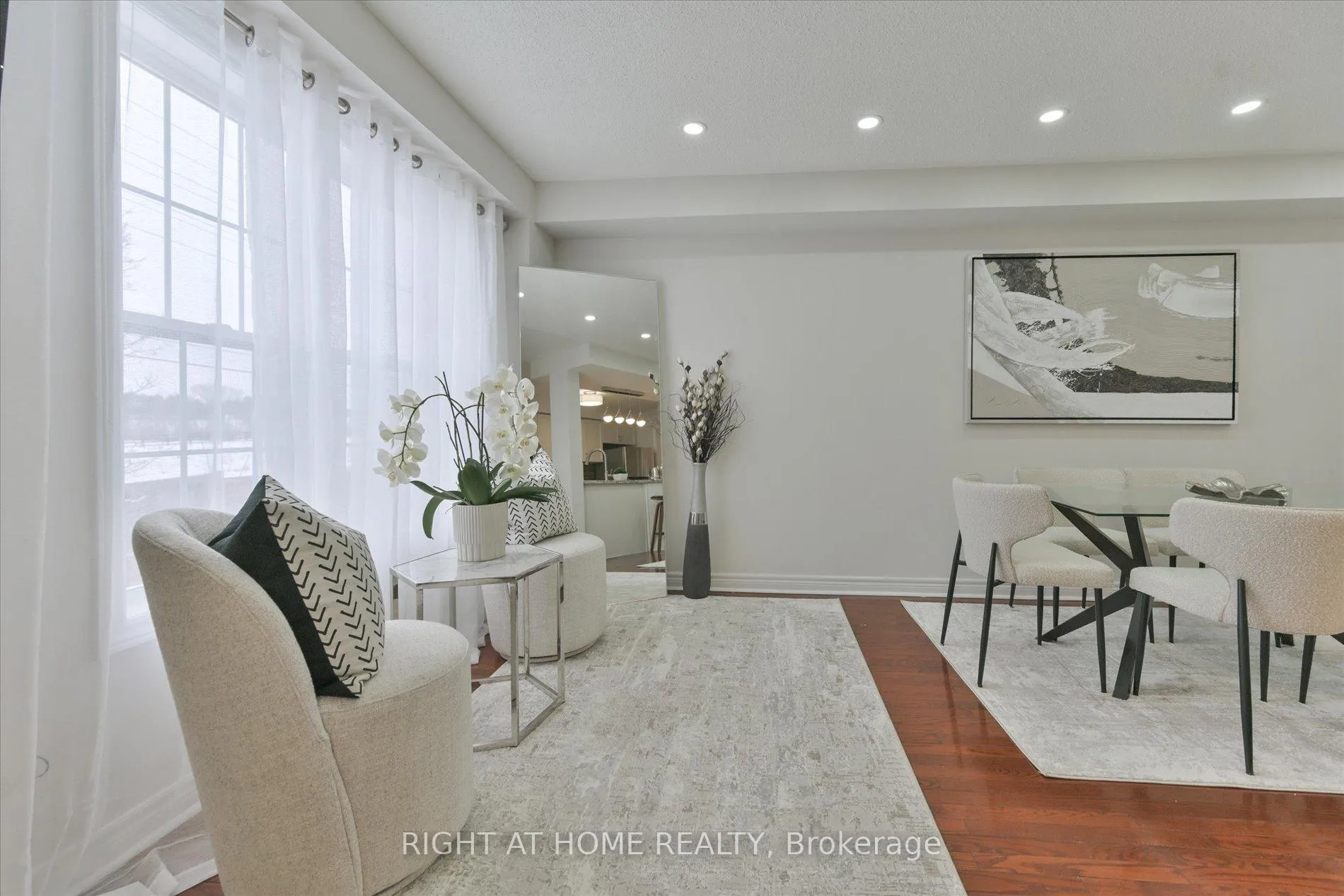 Photo 9 of 61 Milloy Place, Aurora, Aurora Grove — HOMEH