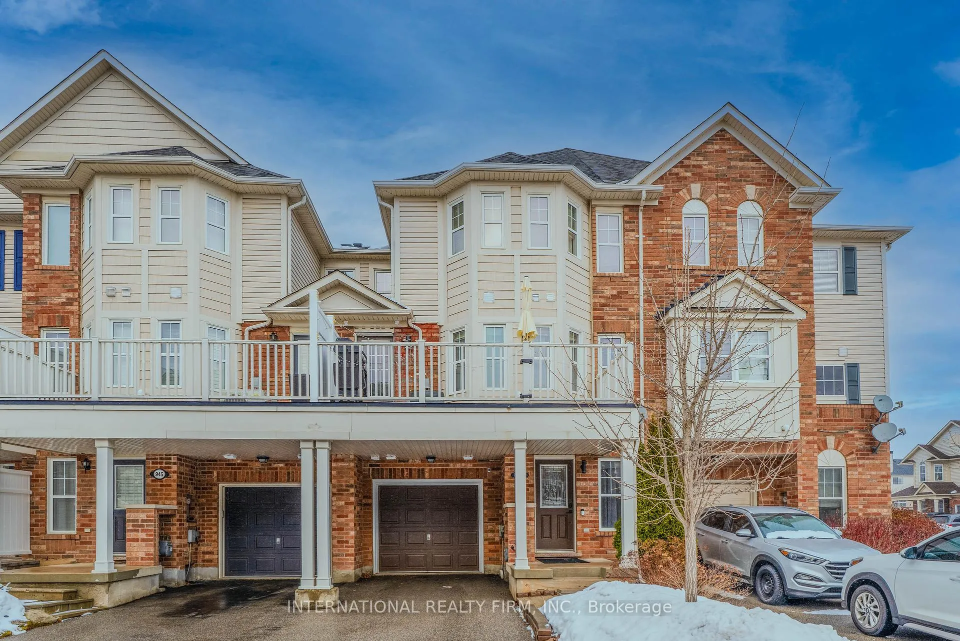 Photo 1 of 947 Deverell Place, Milton, Coates — HOMEH