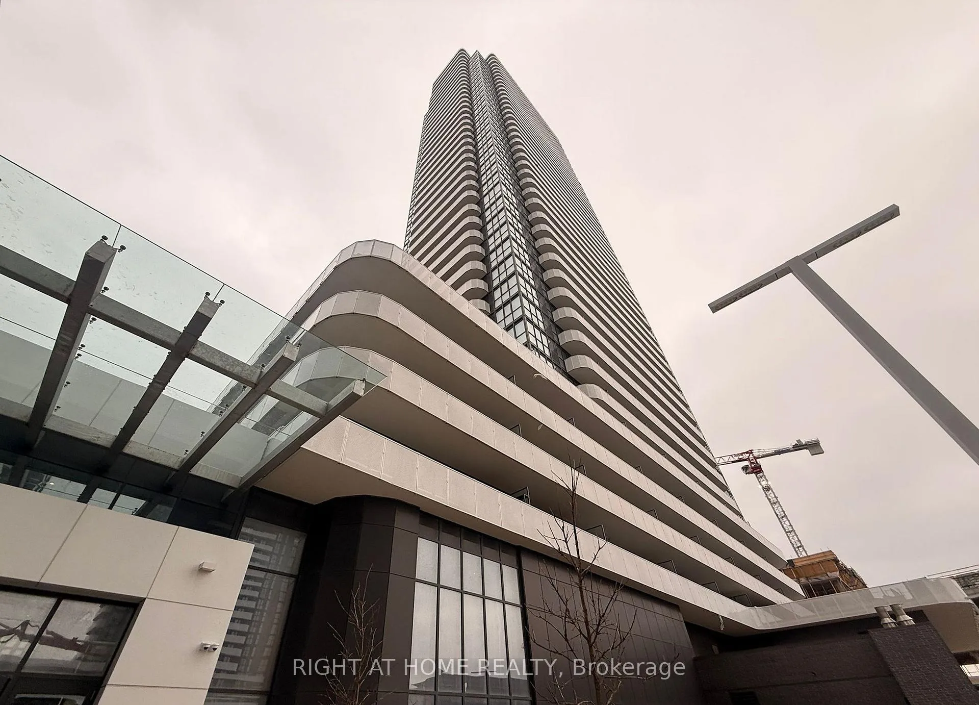 Photo 1 of Unit 1006, 28 Interchange Way, Vaughan, Vaughan Corporate Centre — HOMEH