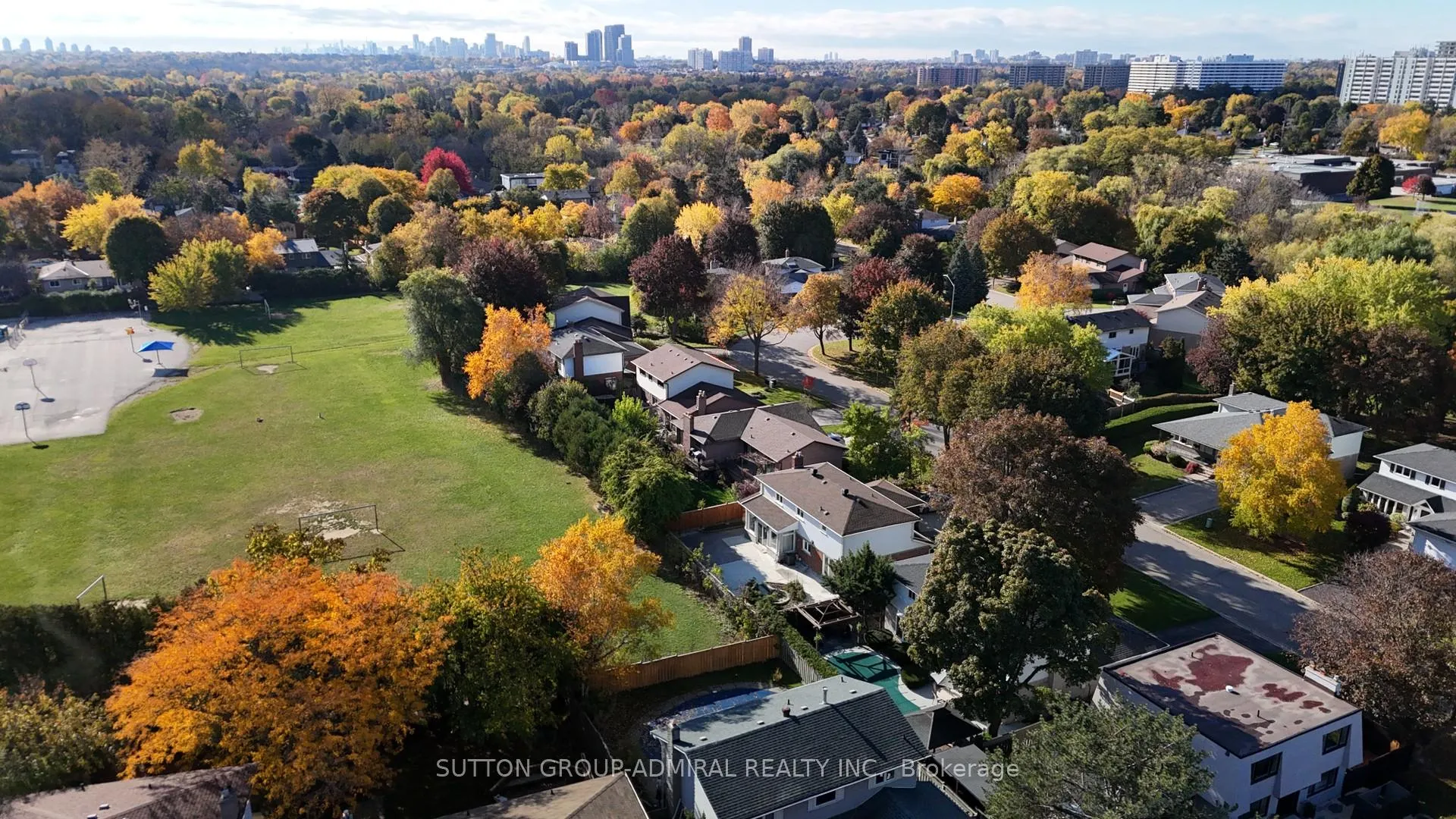 Photo 50 of 78 Thorny Brae Drive, Markham, Royal Orchard — HOMEH