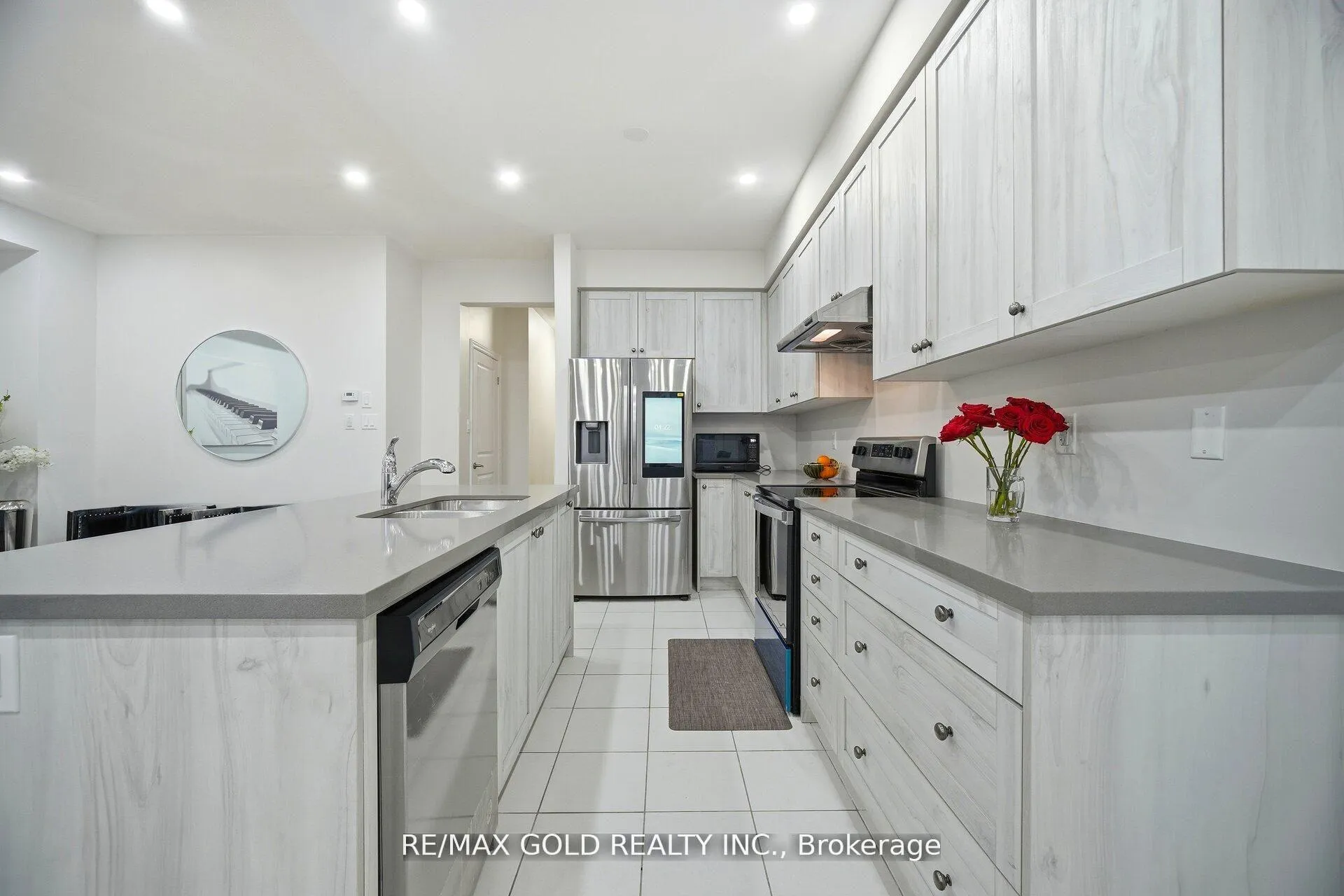 Photo 7 of 15 Spinland Street, Caledon, Rural Caledon — HOMEH