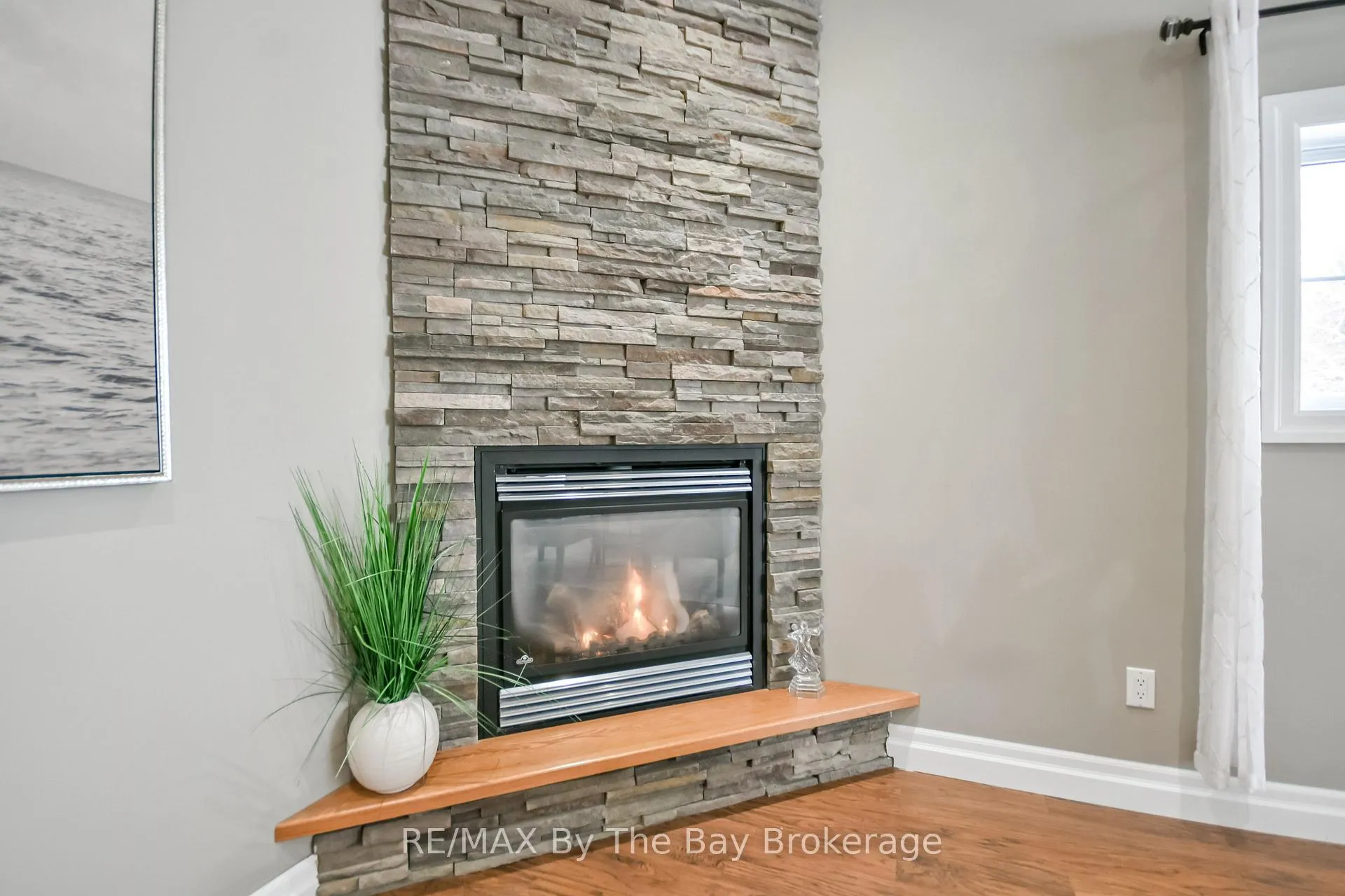 Photo 16 of 111 Balm Beach Road E, Tiny, Rural Tiny — HOMEH