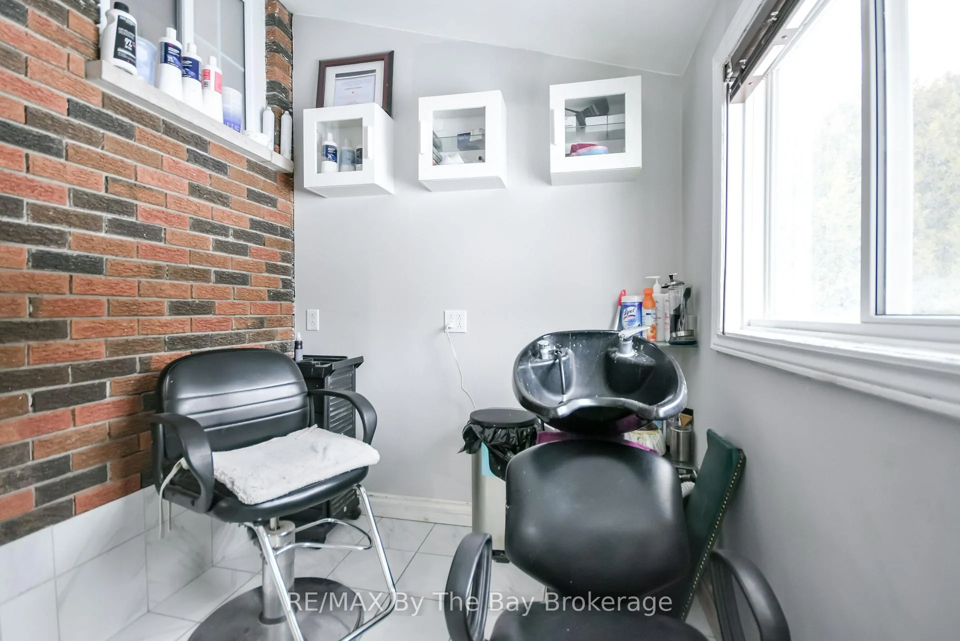 Photo 30 of 111 Balm Beach Road E, Tiny, Rural Tiny — HOMEH