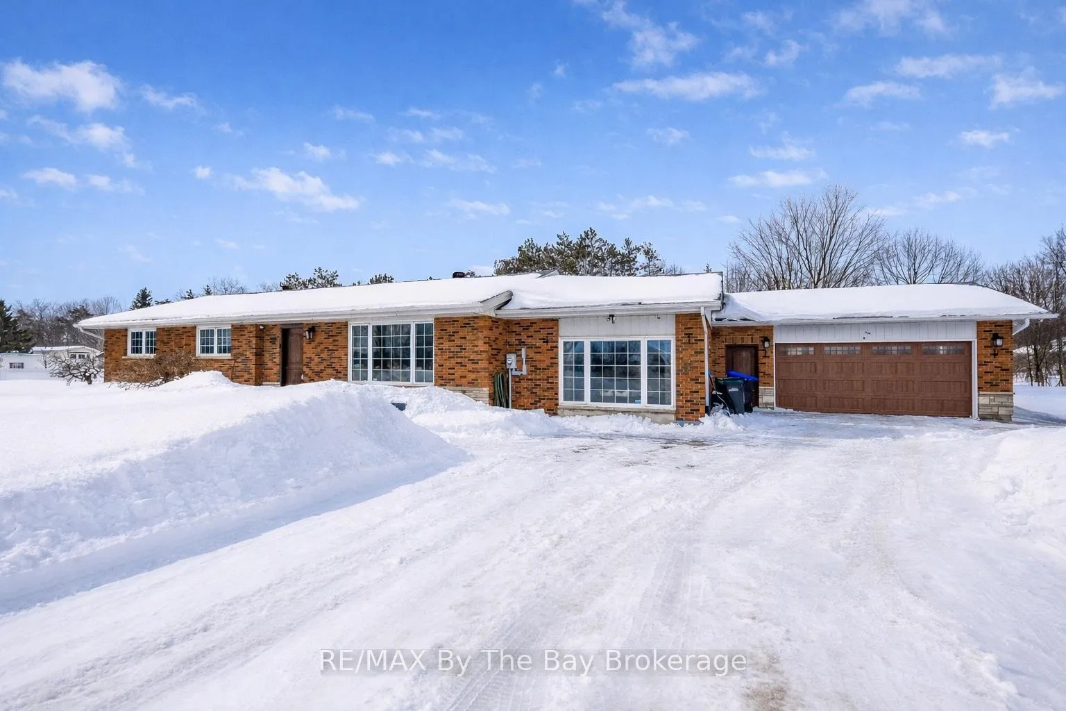 Photo 40 of 111 Balm Beach Road E, Tiny, Rural Tiny — HOMEH