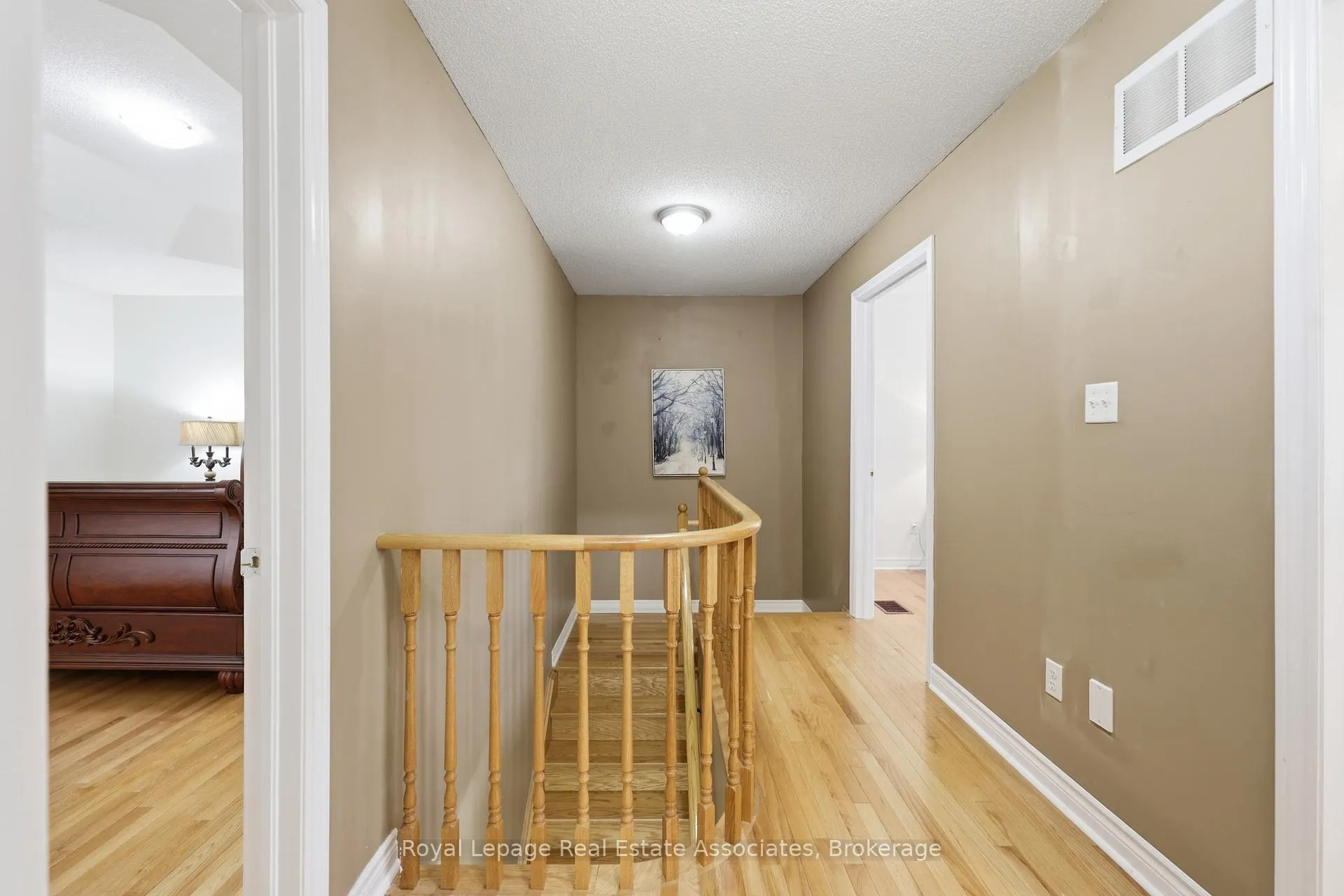 Photo 21 of 26 Prebble Drive, Markham, Wismer — HOMEH