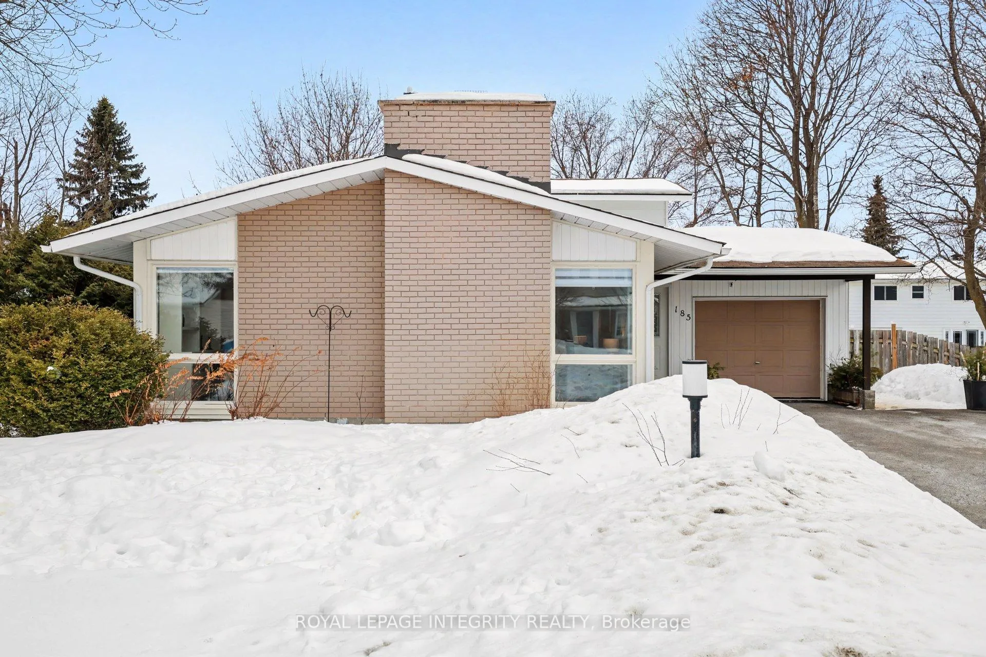 Photo 1 of 185 Withrow Avenue, Ottawa, Meadowlands/St. Claire Gardens — HOMEH