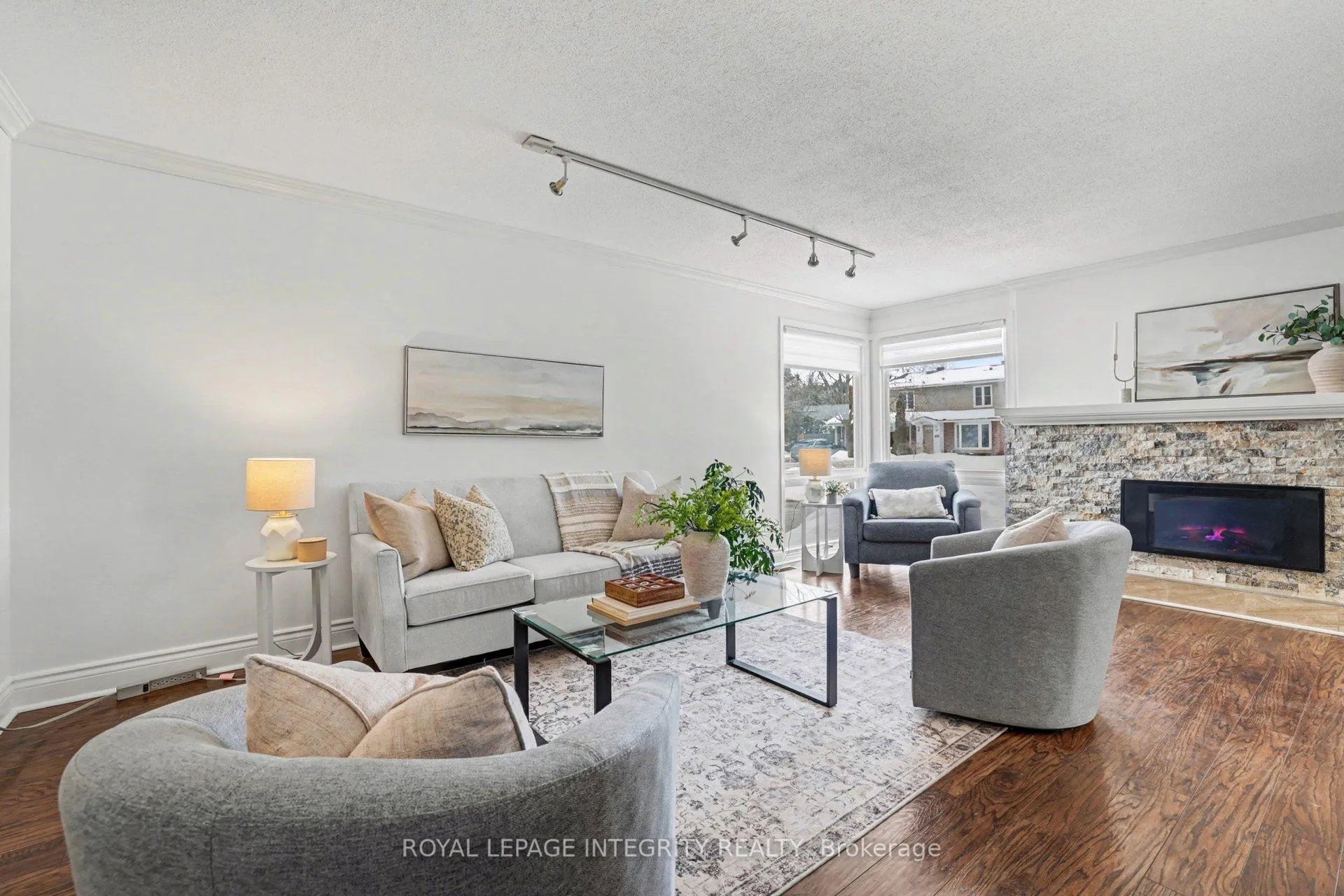 Photo 6 of 185 Withrow Avenue, Ottawa, Meadowlands/St. Claire Gardens — HOMEH