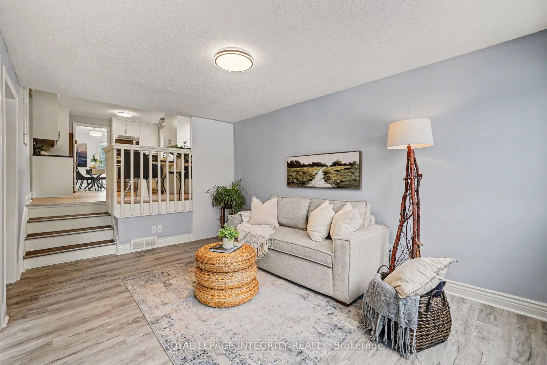 Photo 17 of 185 Withrow Avenue, Ottawa, Meadowlands/St. Claire Gardens — HOMEH