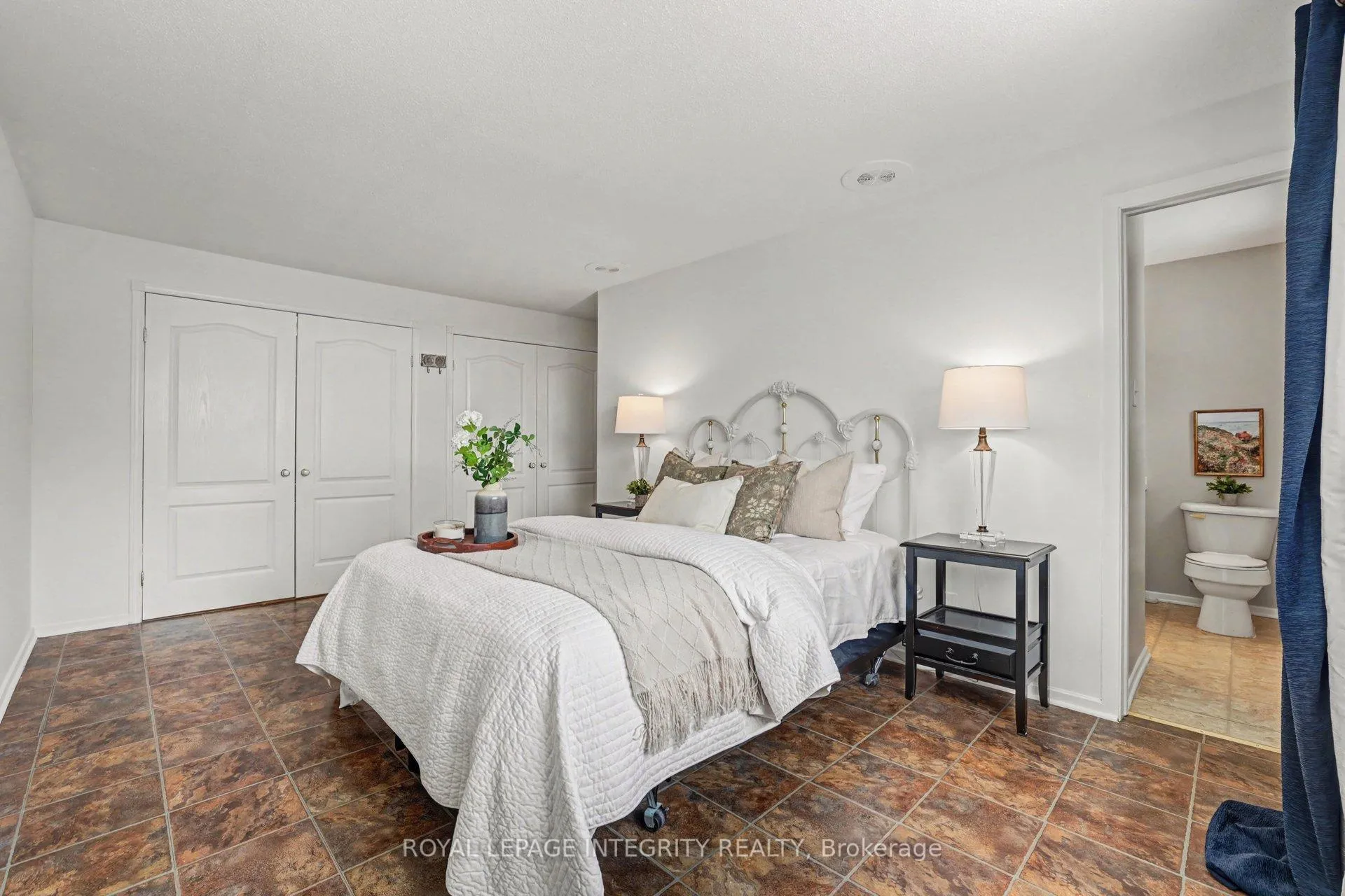 Photo 27 of 185 Withrow Avenue, Ottawa, Meadowlands/St. Claire Gardens — HOMEH