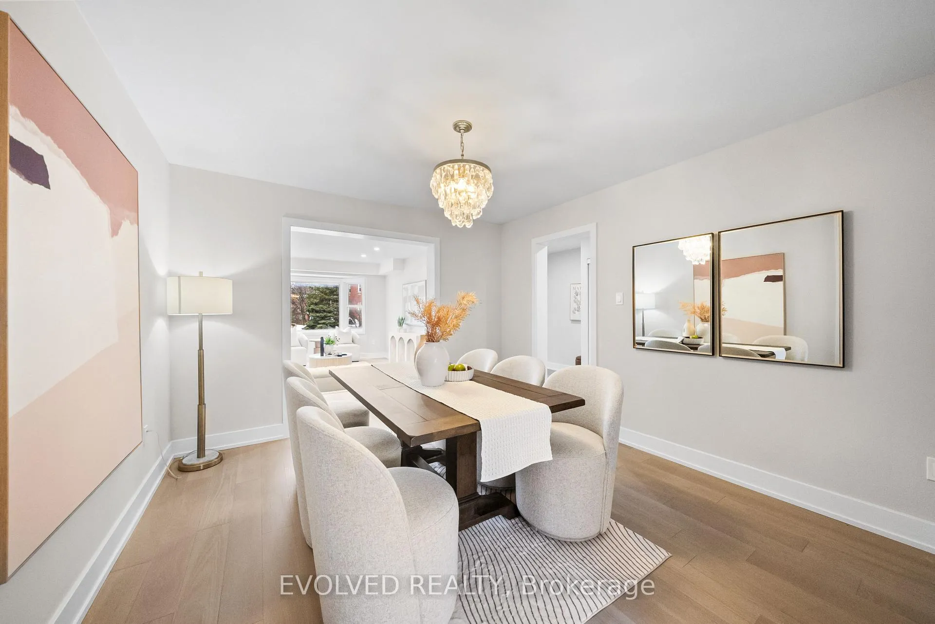 Photo 9 of 12 Tova Place, Vaughan, Beverley Glen — HOMEH