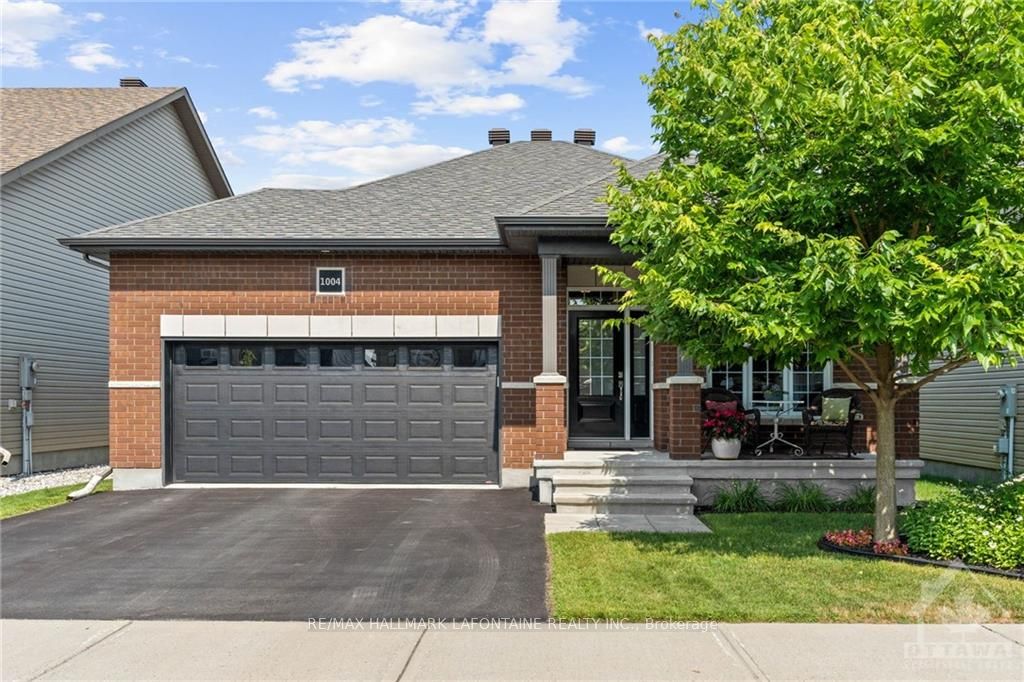 Photo 1 of 1004 Rotary Way, Ottawa, Leitrim — HOMEH