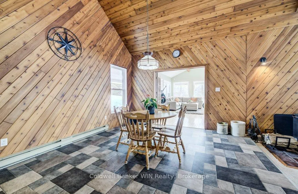 Photo 13 of 471568 47 Side Road, Southgate — HOMEH