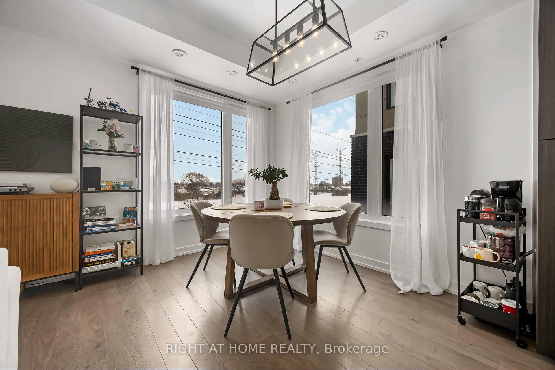 Photo 9 of Unit 220, 1555 Kingston Road, Pickering, Town Centre — HOMEH