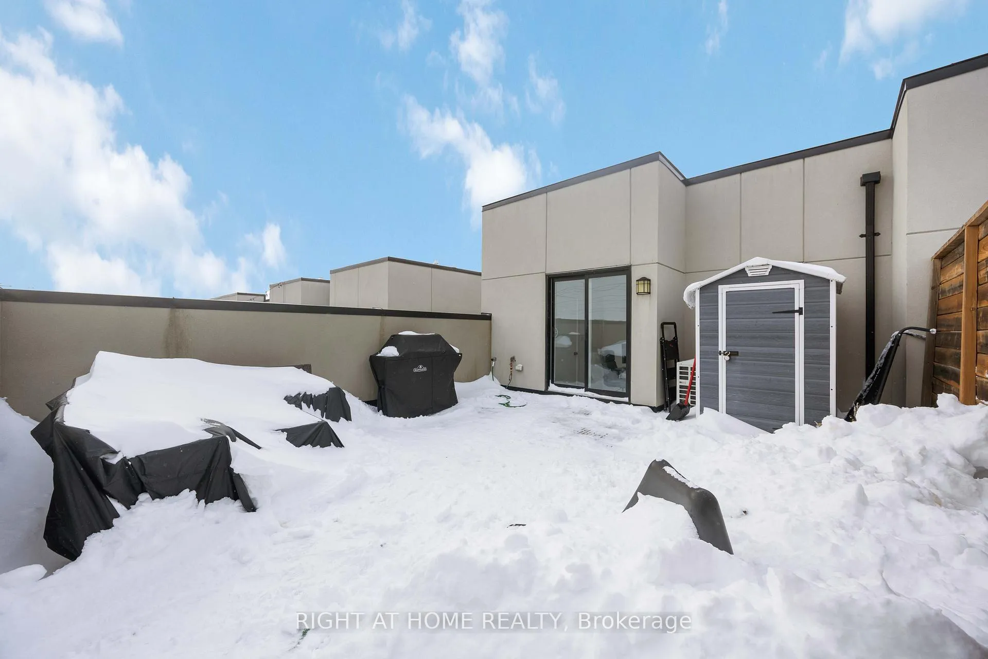 Photo 24 of Unit 220, 1555 Kingston Road, Pickering, Town Centre — HOMEH