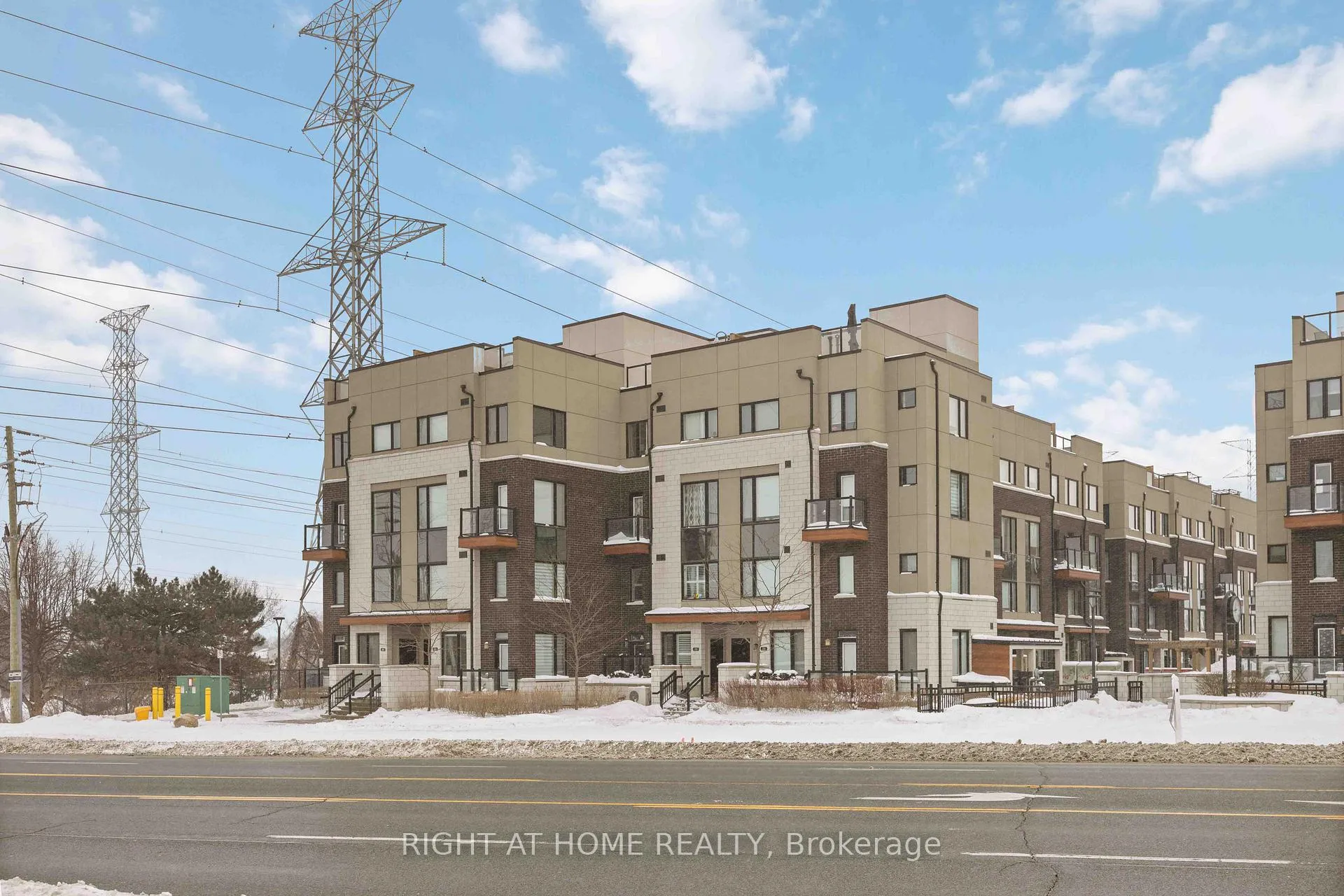 Photo 28 of Unit 220, 1555 Kingston Road, Pickering, Town Centre — HOMEH