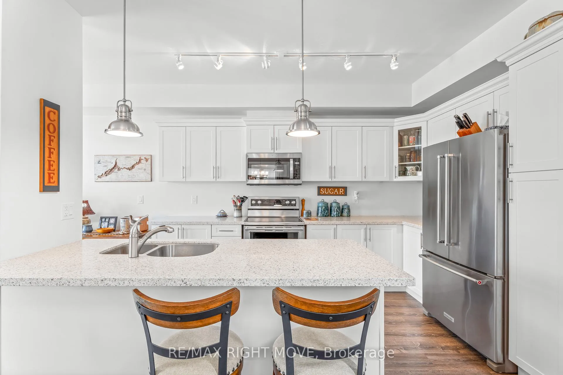 Photo 5 of Unit A, 246 James Street, Orillia — HOMEH