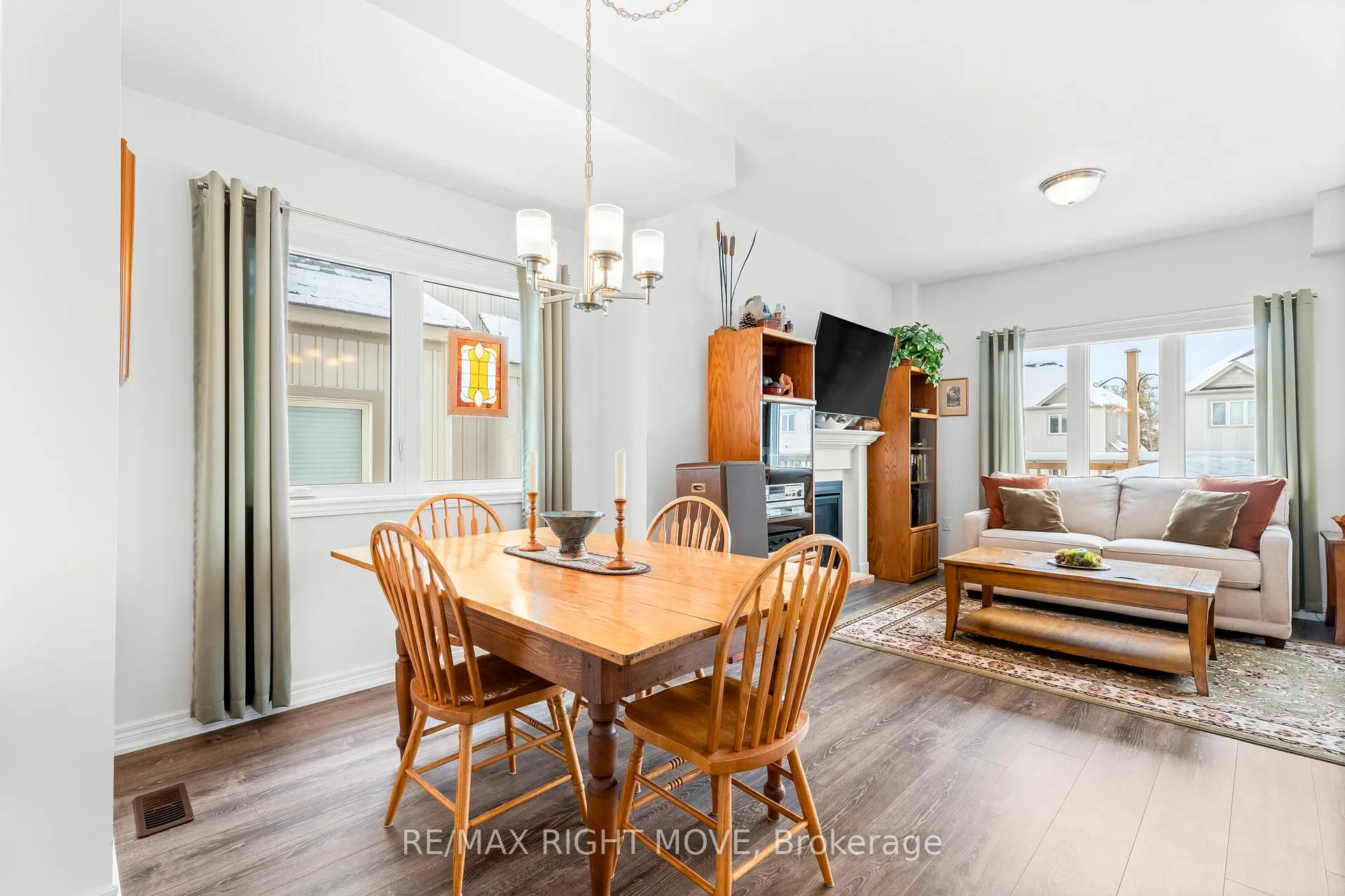 Photo 9 of Unit A, 246 James Street, Orillia — HOMEH