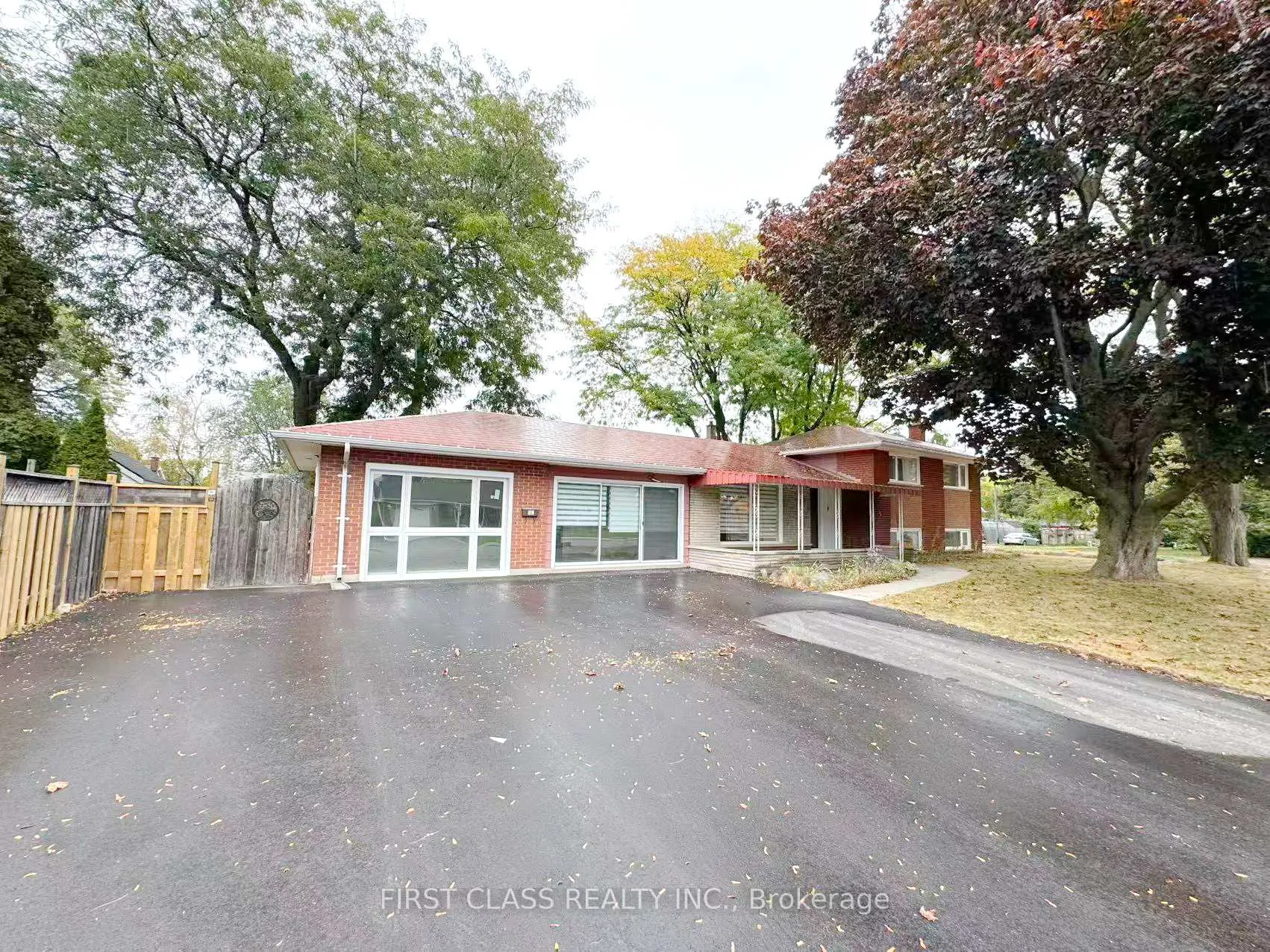 Photo 1 of Unit Upper, 741 Proctor Road, Burlington, Brant — HOMEH