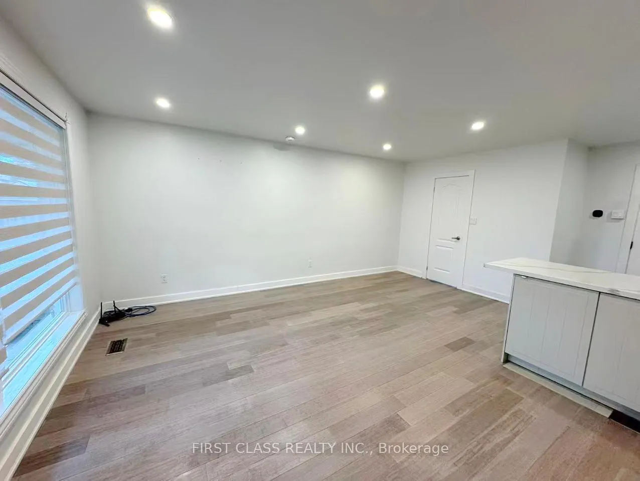 Photo 5 of Unit Upper, 741 Proctor Road, Burlington, Brant — HOMEH