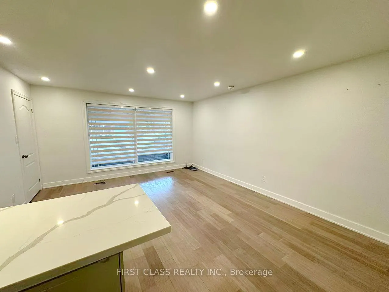 Photo 7 of Unit Upper, 741 Proctor Road, Burlington, Brant — HOMEH
