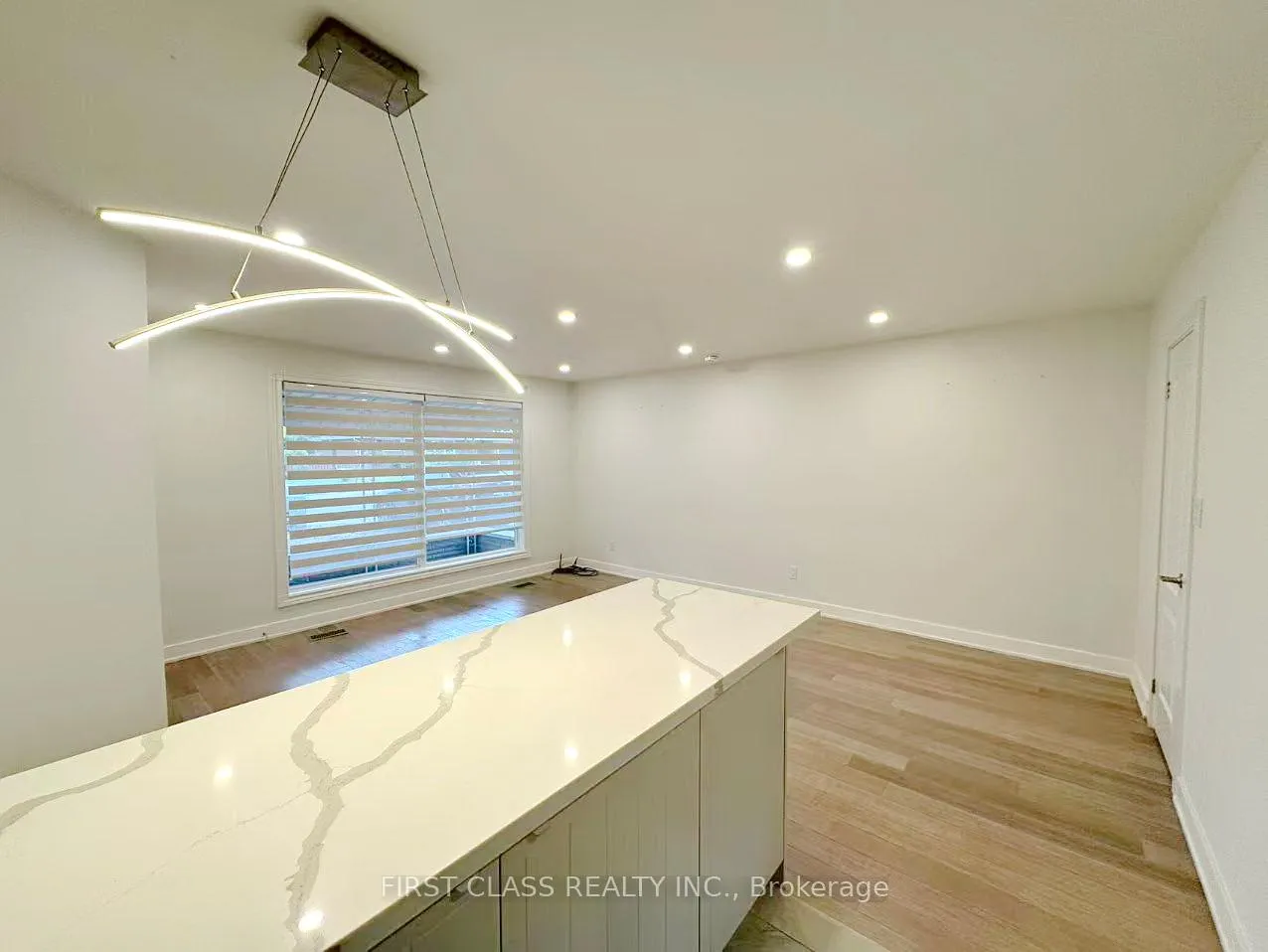 Photo 8 of Unit Upper, 741 Proctor Road, Burlington, Brant — HOMEH
