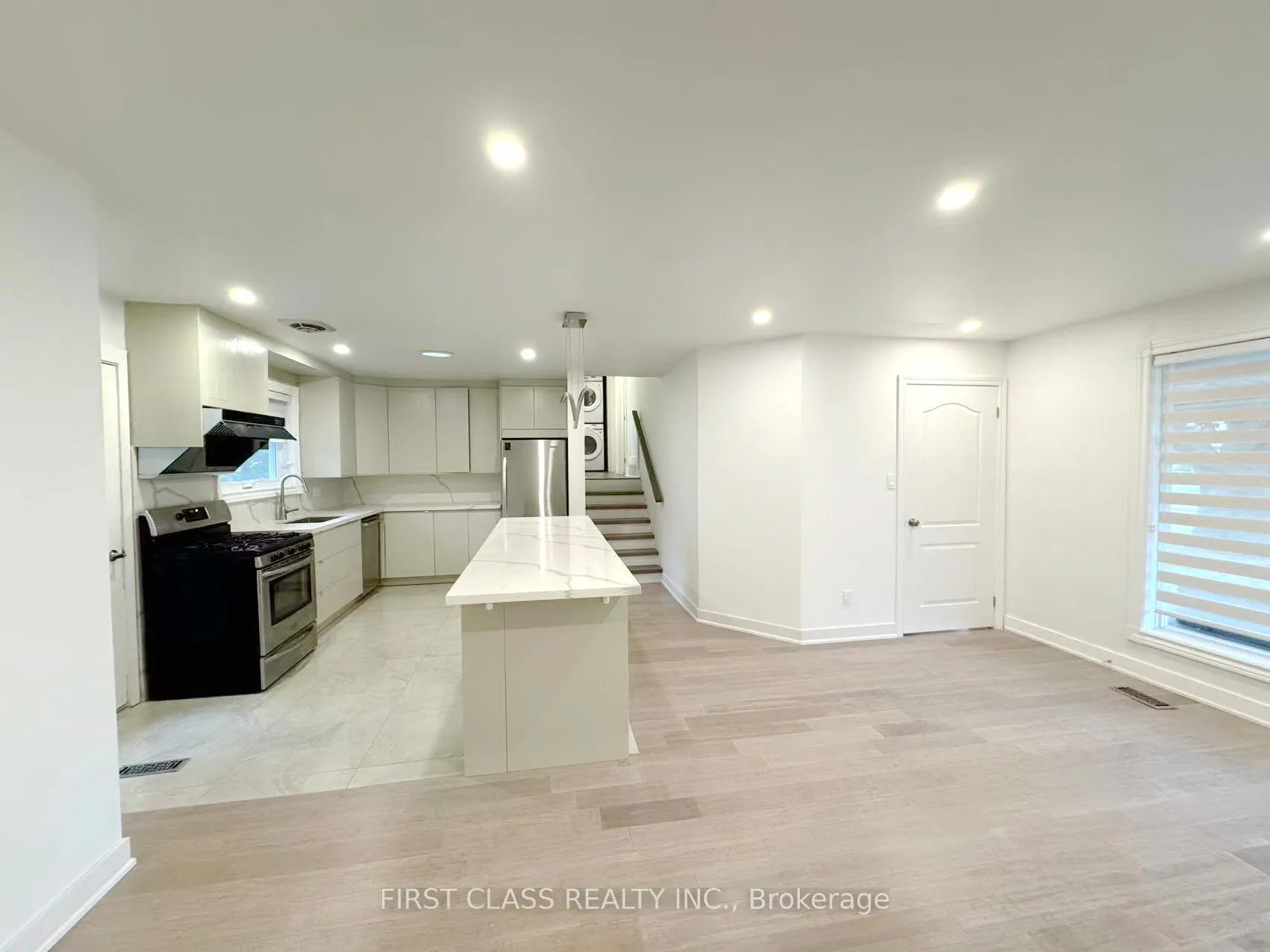 Photo 9 of Unit Upper, 741 Proctor Road, Burlington, Brant — HOMEH