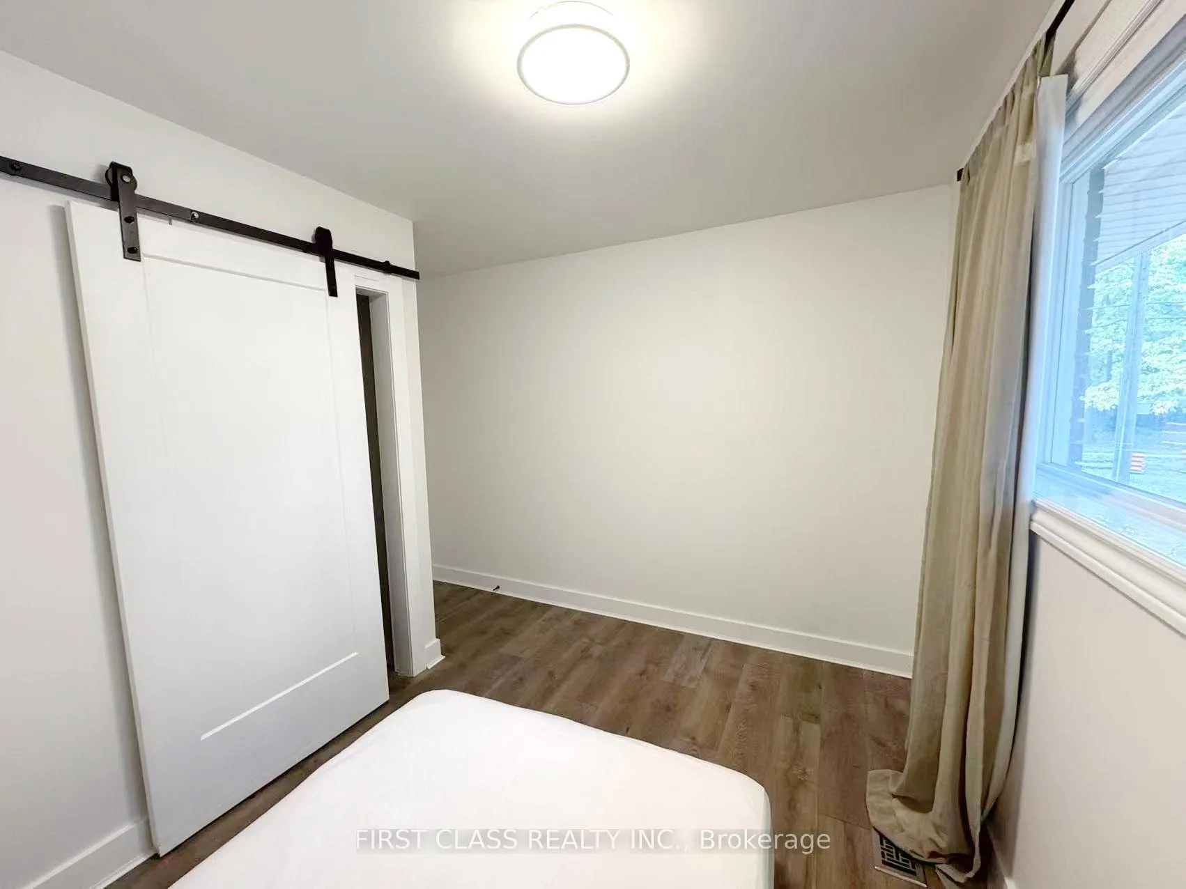 Photo 21 of Unit Upper, 741 Proctor Road, Burlington, Brant — HOMEH