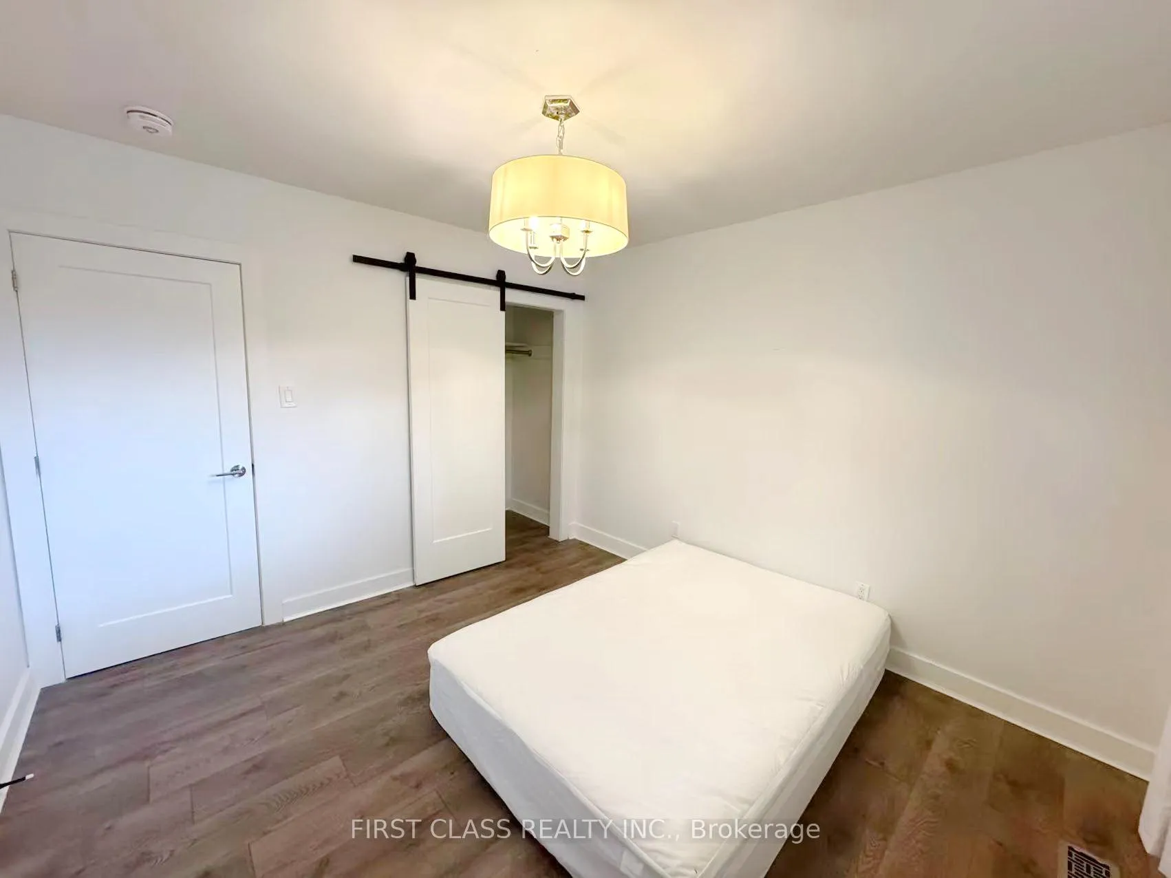 Photo 26 of Unit Upper, 741 Proctor Road, Burlington, Brant — HOMEH