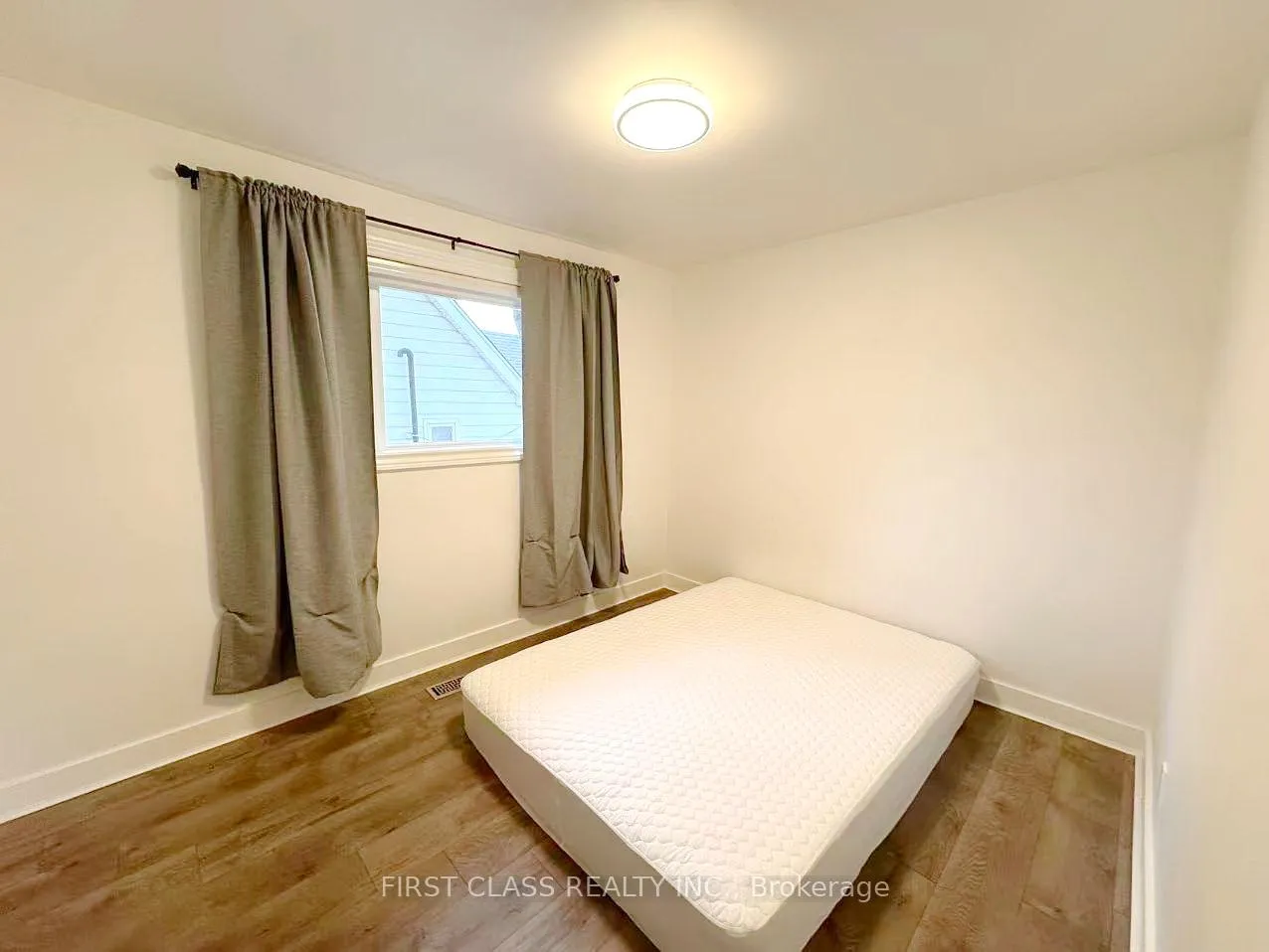 Photo 28 of Unit Upper, 741 Proctor Road, Burlington, Brant — HOMEH