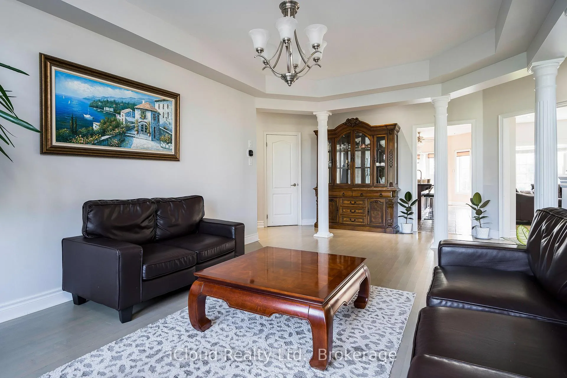 Photo 7 of 17 Maple Drive, Wasaga Beach — HOMEH
