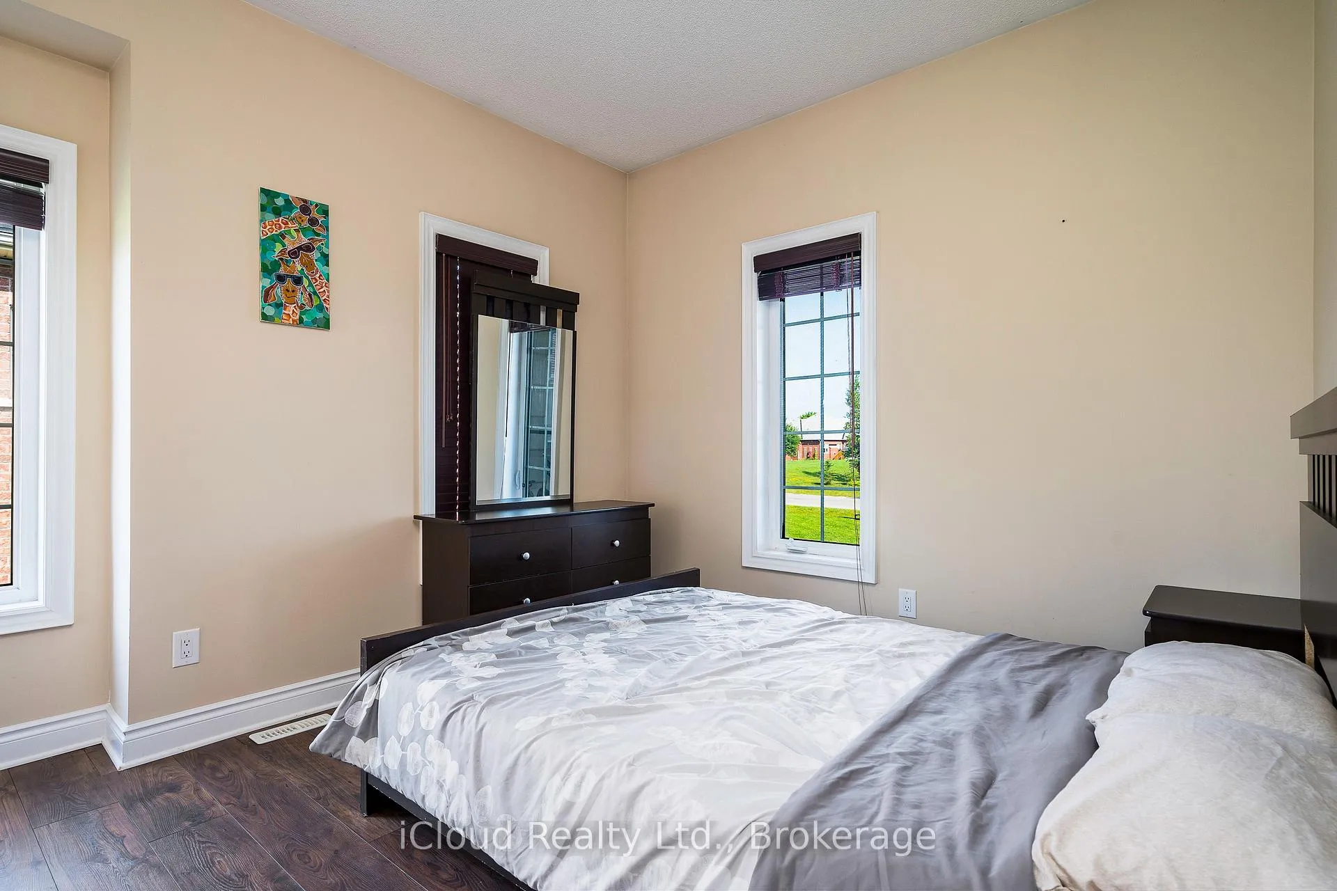 Photo 29 of 17 Maple Drive, Wasaga Beach — HOMEH