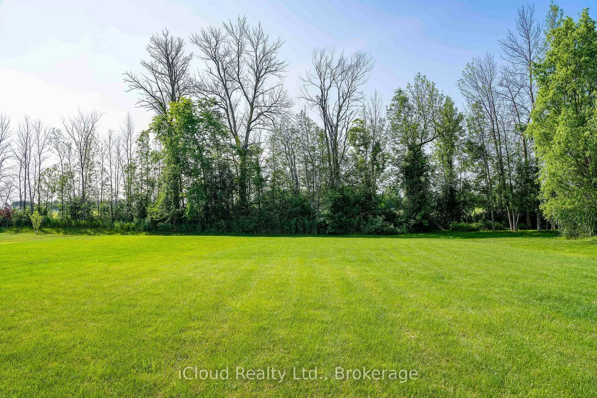 Photo 49 of 17 Maple Drive, Wasaga Beach — HOMEH