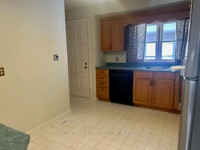 Photo 6 of 323 Meadowcrest Road, Kingston, City Southwest — HOMEH