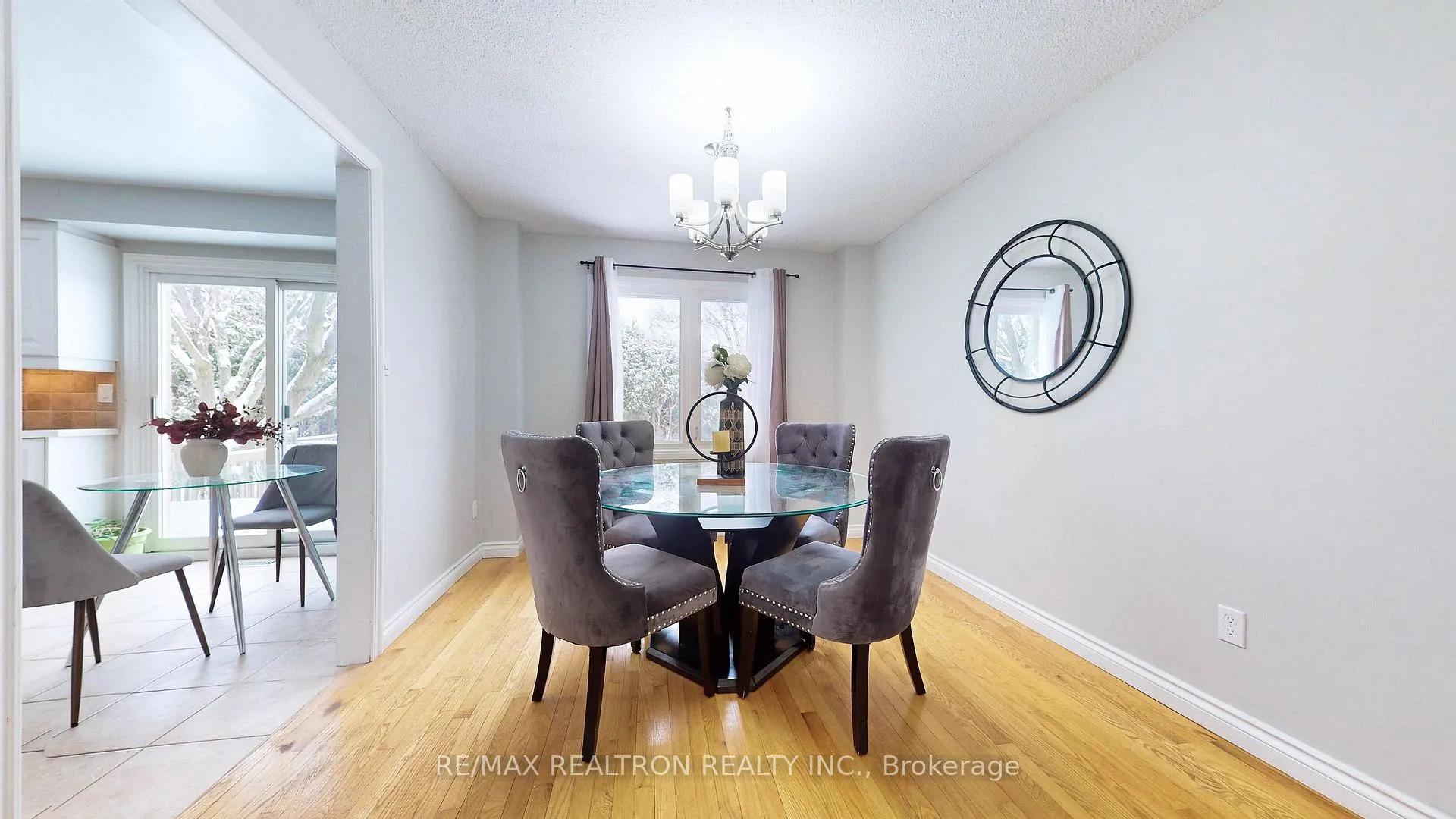Photo 8 of 27 Ventris Drive, Ajax, Central West — HOMEH