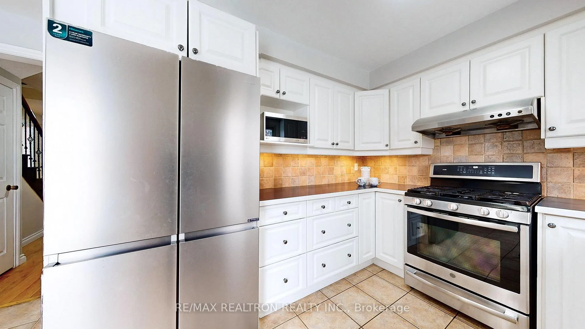 Photo 10 of 27 Ventris Drive, Ajax, Central West — HOMEH