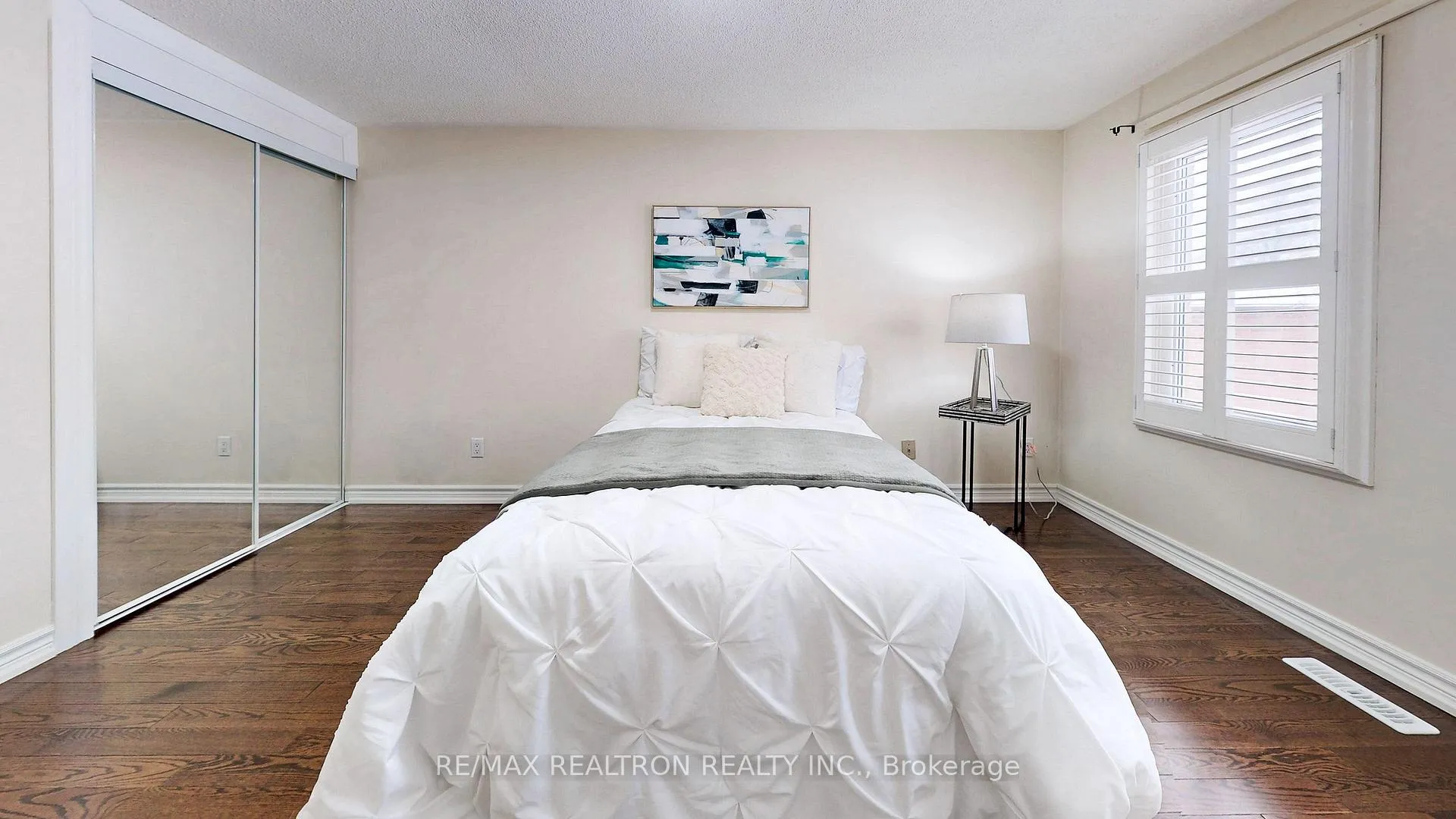 Photo 24 of 27 Ventris Drive, Ajax, Central West — HOMEH