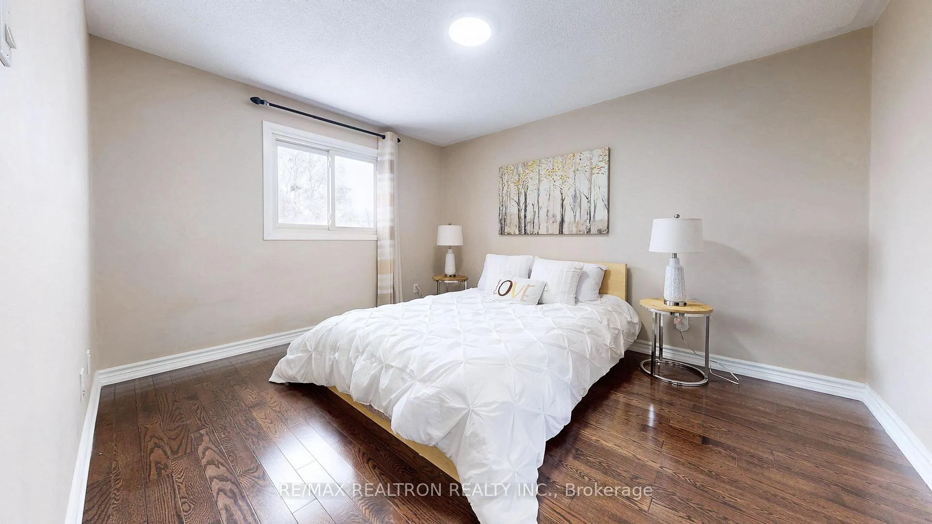 Photo 26 of 27 Ventris Drive, Ajax, Central West — HOMEH