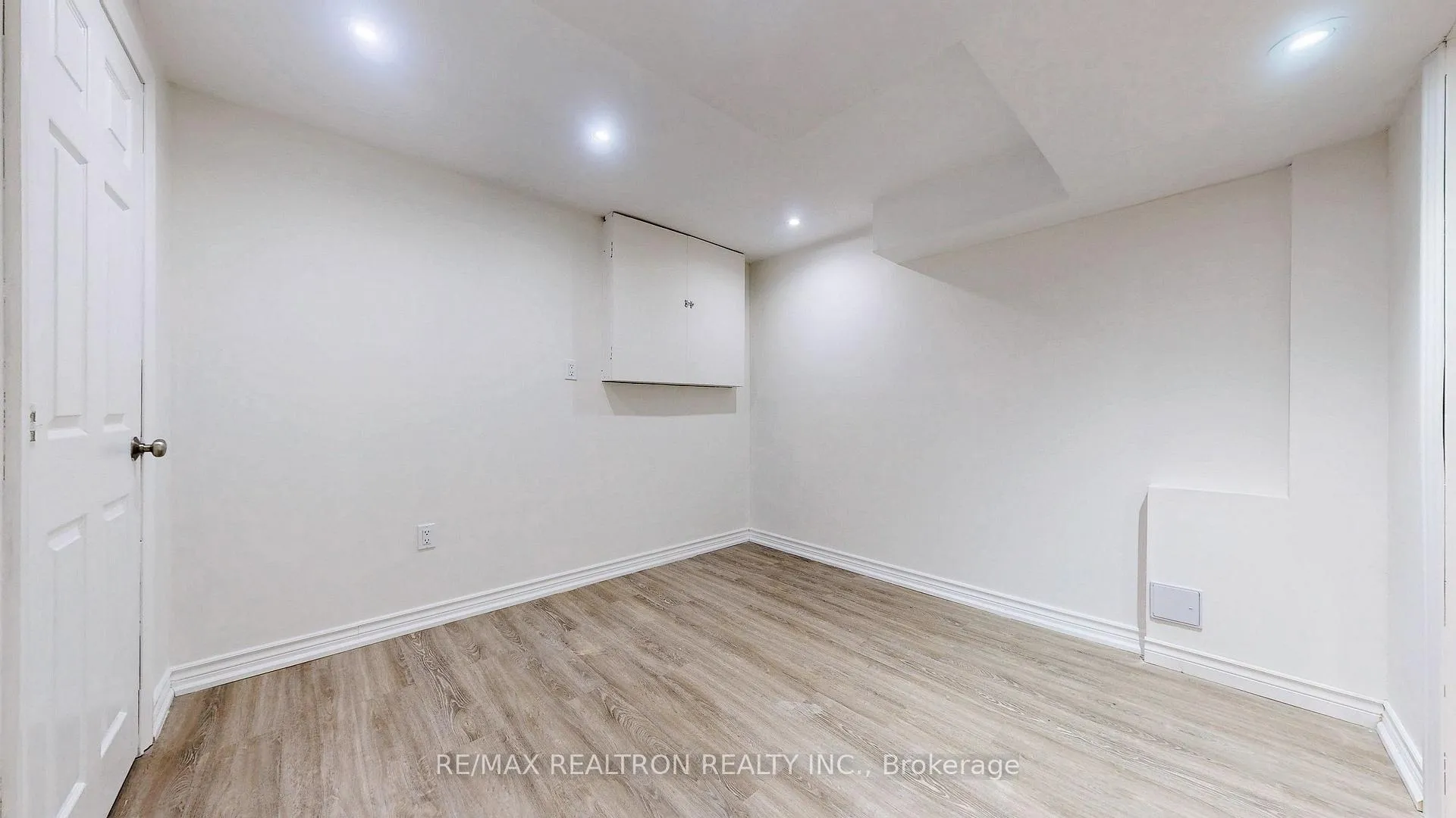 Photo 37 of 27 Ventris Drive, Ajax, Central West — HOMEH