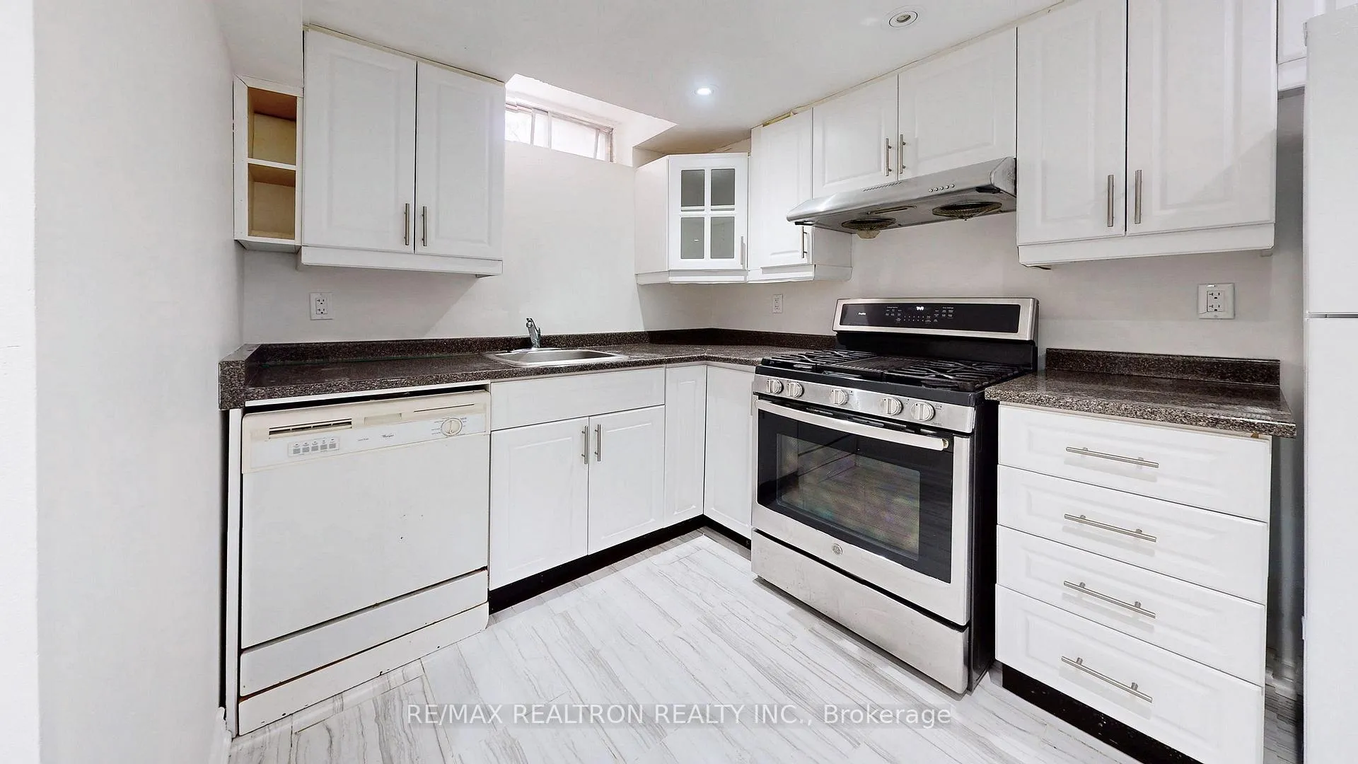 Photo 40 of 27 Ventris Drive, Ajax, Central West — HOMEH