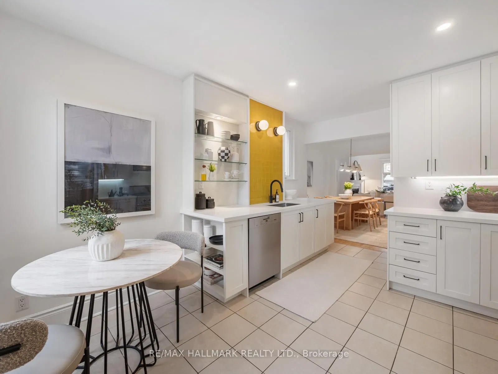 Photo 17 of 529 Logan Avenue, Toronto, North Riverdale — HOMEH