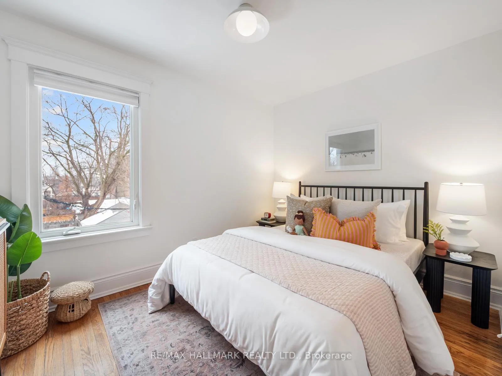 Photo 25 of 529 Logan Avenue, Toronto, North Riverdale — HOMEH