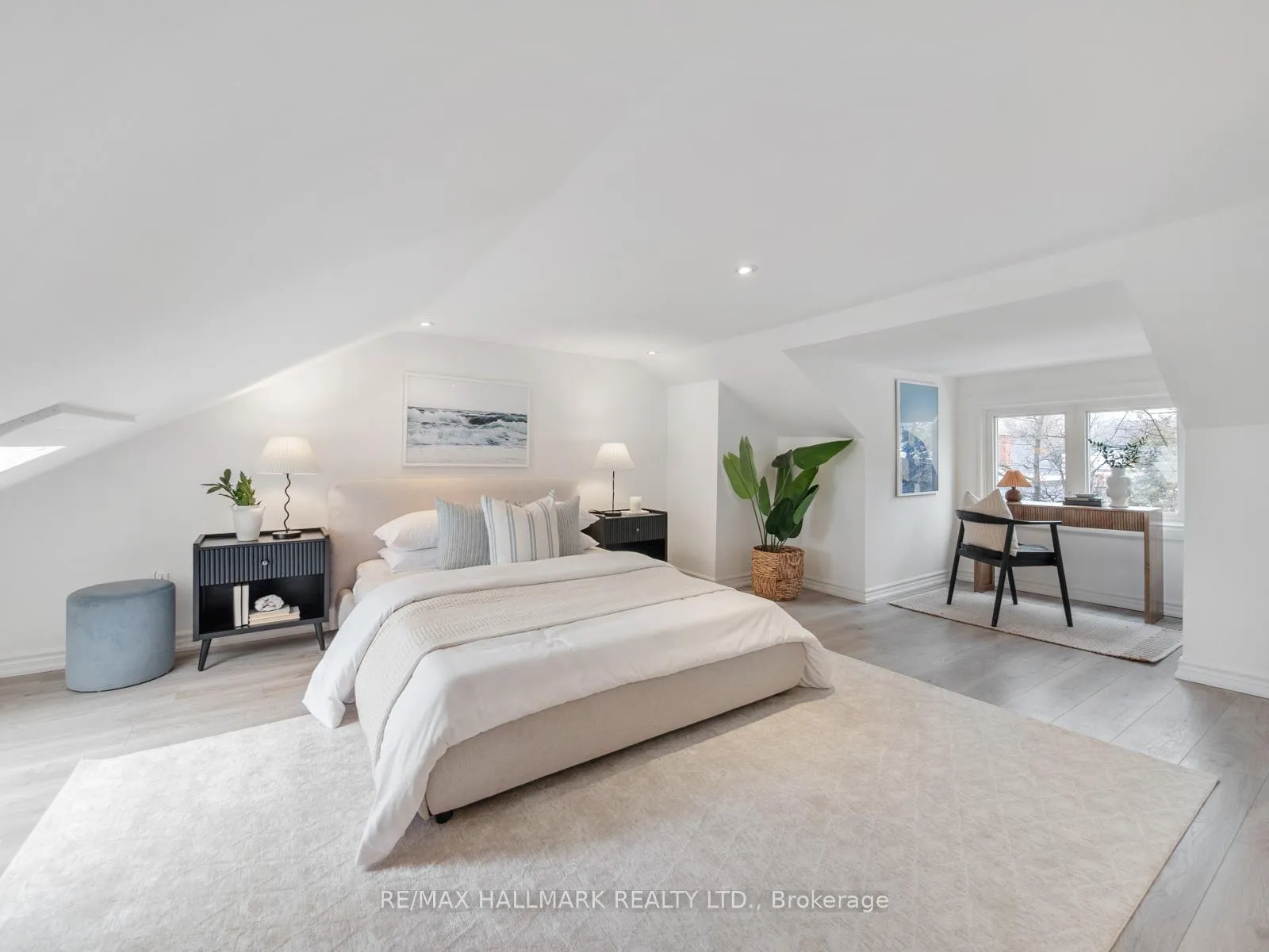 Photo 30 of 529 Logan Avenue, Toronto, North Riverdale — HOMEH