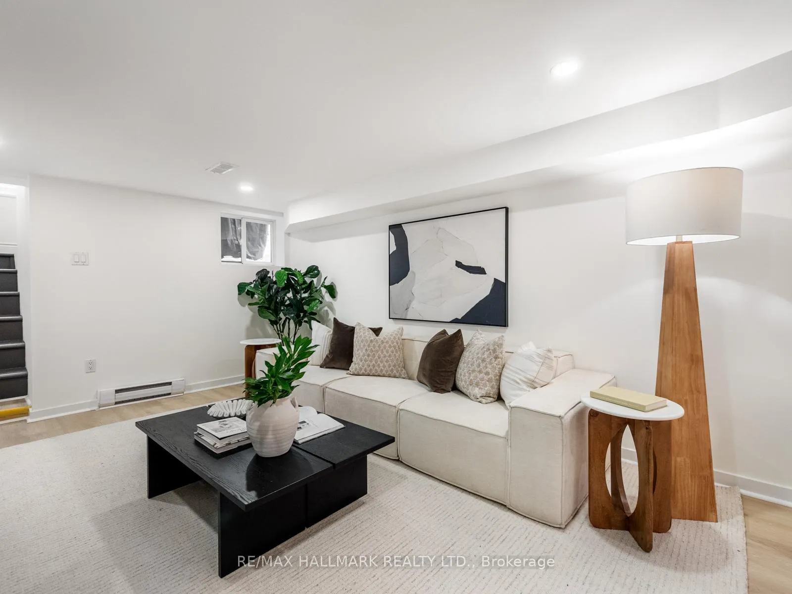 Photo 36 of 529 Logan Avenue, Toronto, North Riverdale — HOMEH