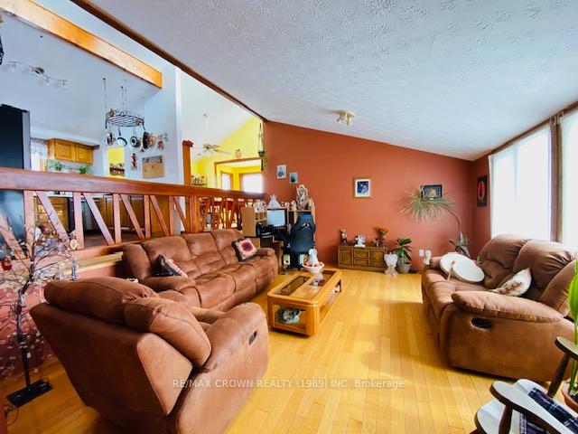 Photo 16 of 61 Kimberly Drive, Kapuskasing — HOMEH